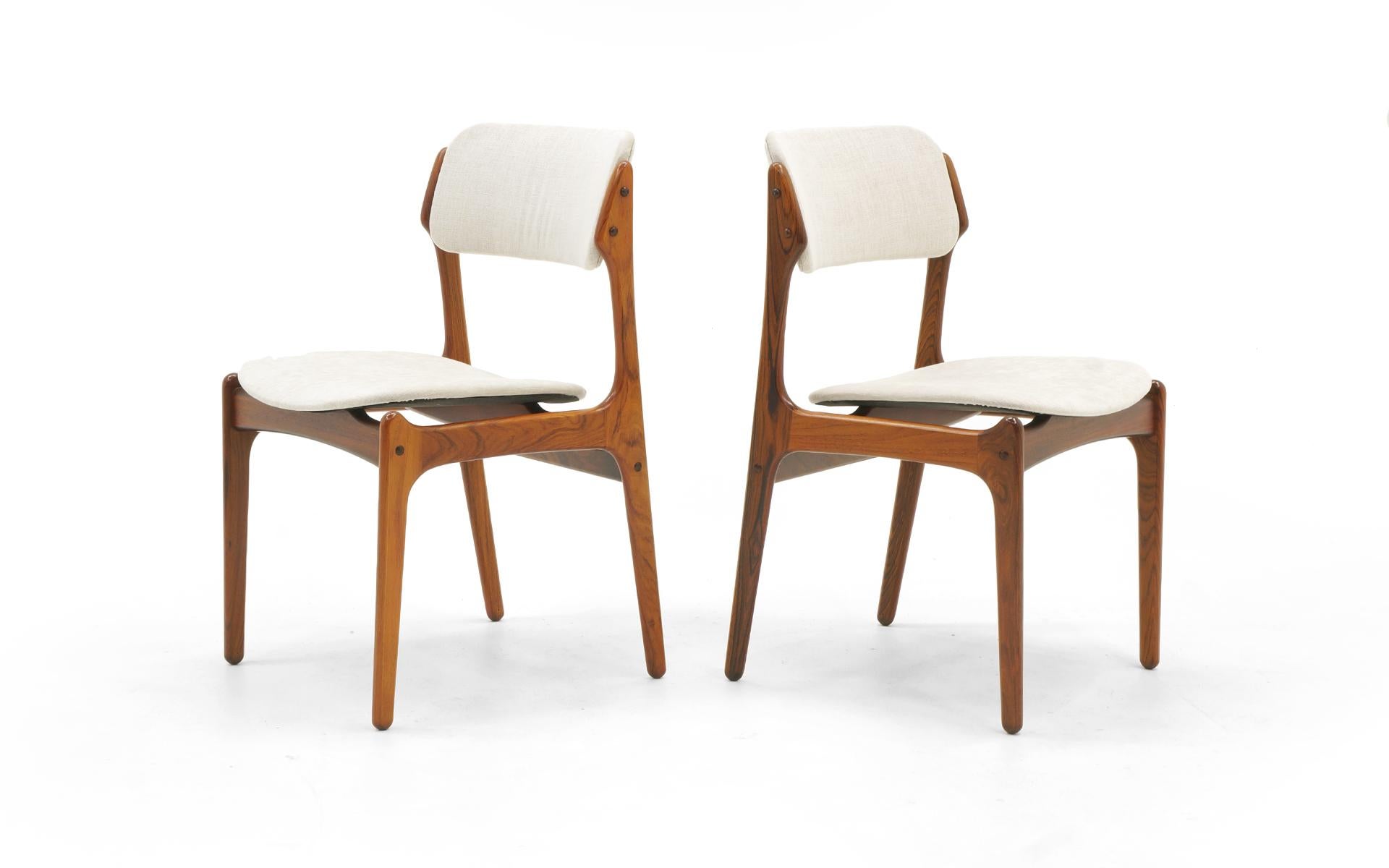 Set of Eight Dining Chairs, Rosewood by Danish Modern Designer Erik Buch In Excellent Condition In Kansas City, MO