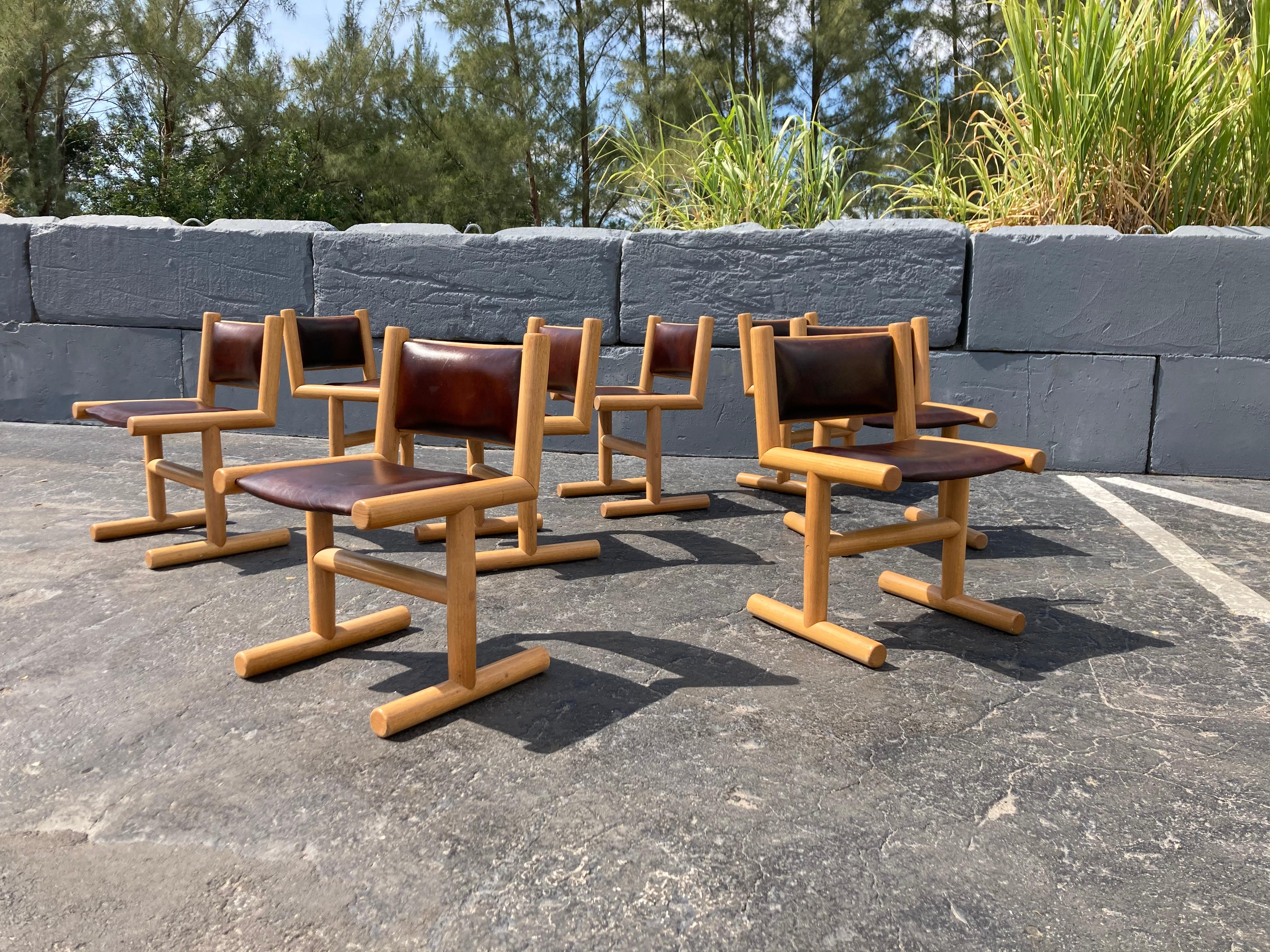 Set of Eight Dining Chairs, Studio, Oak and Leather, Craftsman 3