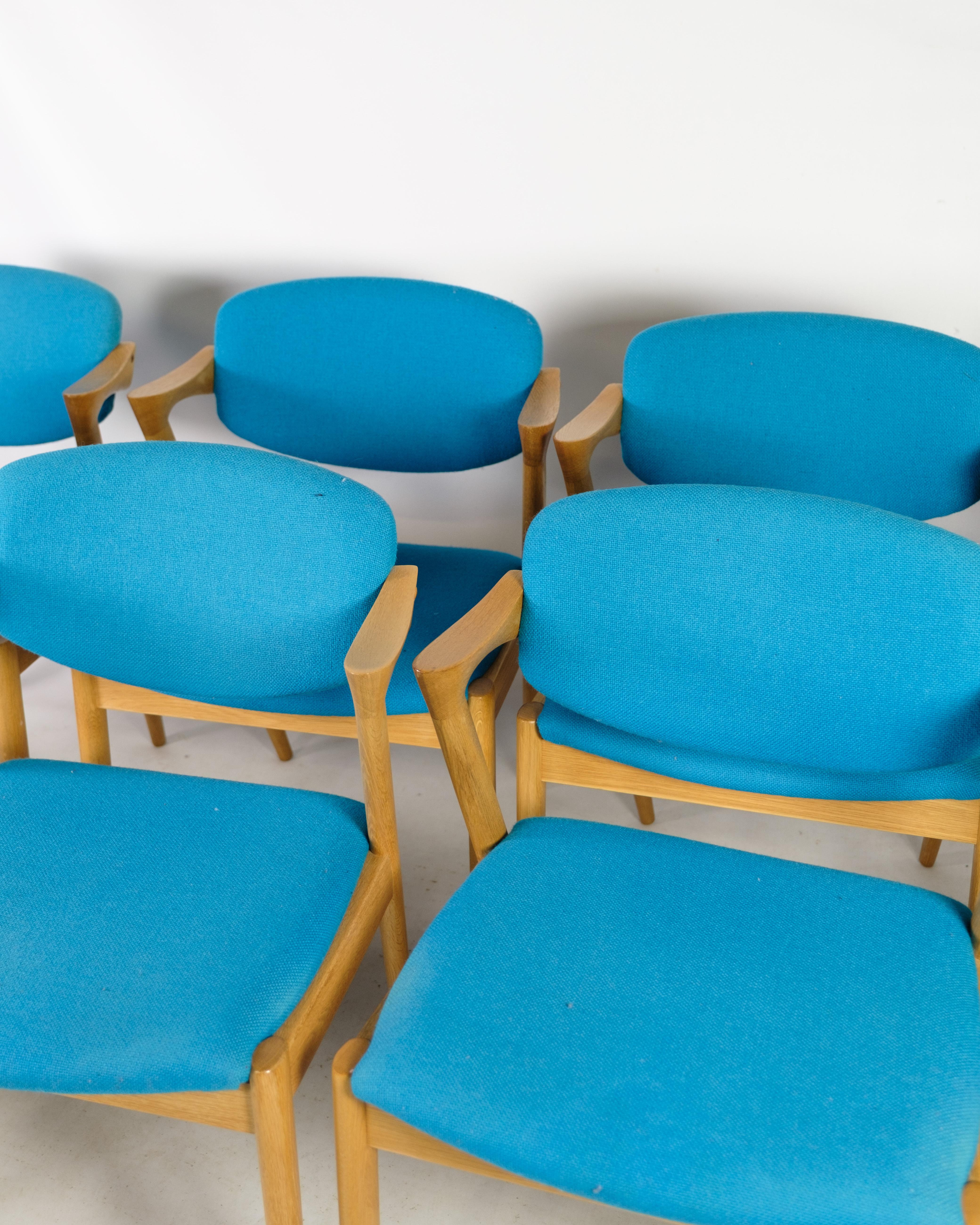 Set of Eight Dining Room Chairs, Model 42, Designed by Kai Kristiansen im Angebot 4