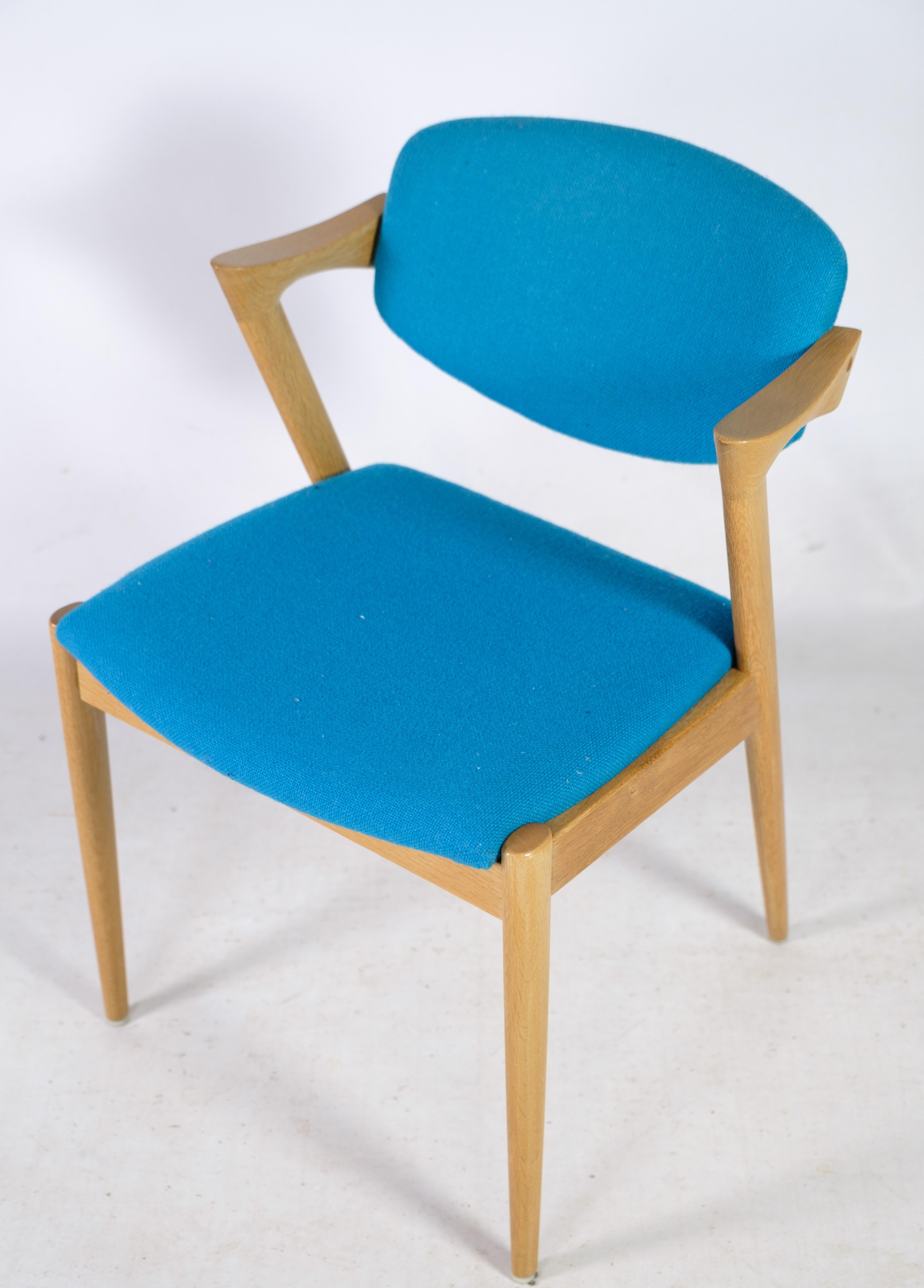 Set of Eight Dining Room Chairs, Model 42, Designed by Kai Kristiansen (Moderne der Mitte des Jahrhunderts) im Angebot