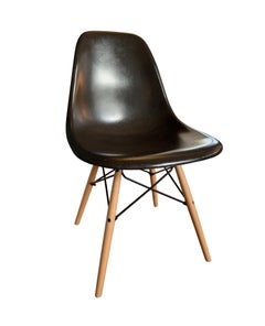 Set of Eight Eames Black DSW Herman Miller, Dining Chairs