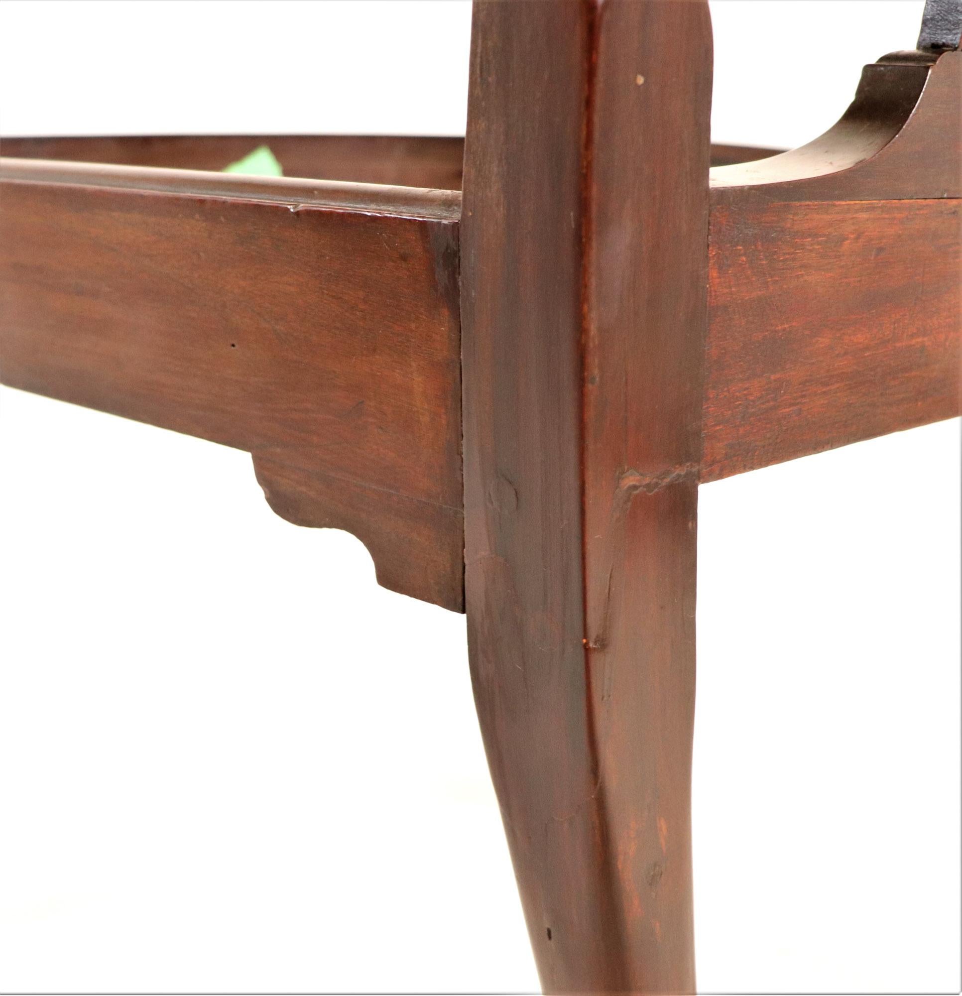 Set di otto sedie inglesi Edwardian Chippendale Revival in mogano in vendita 2