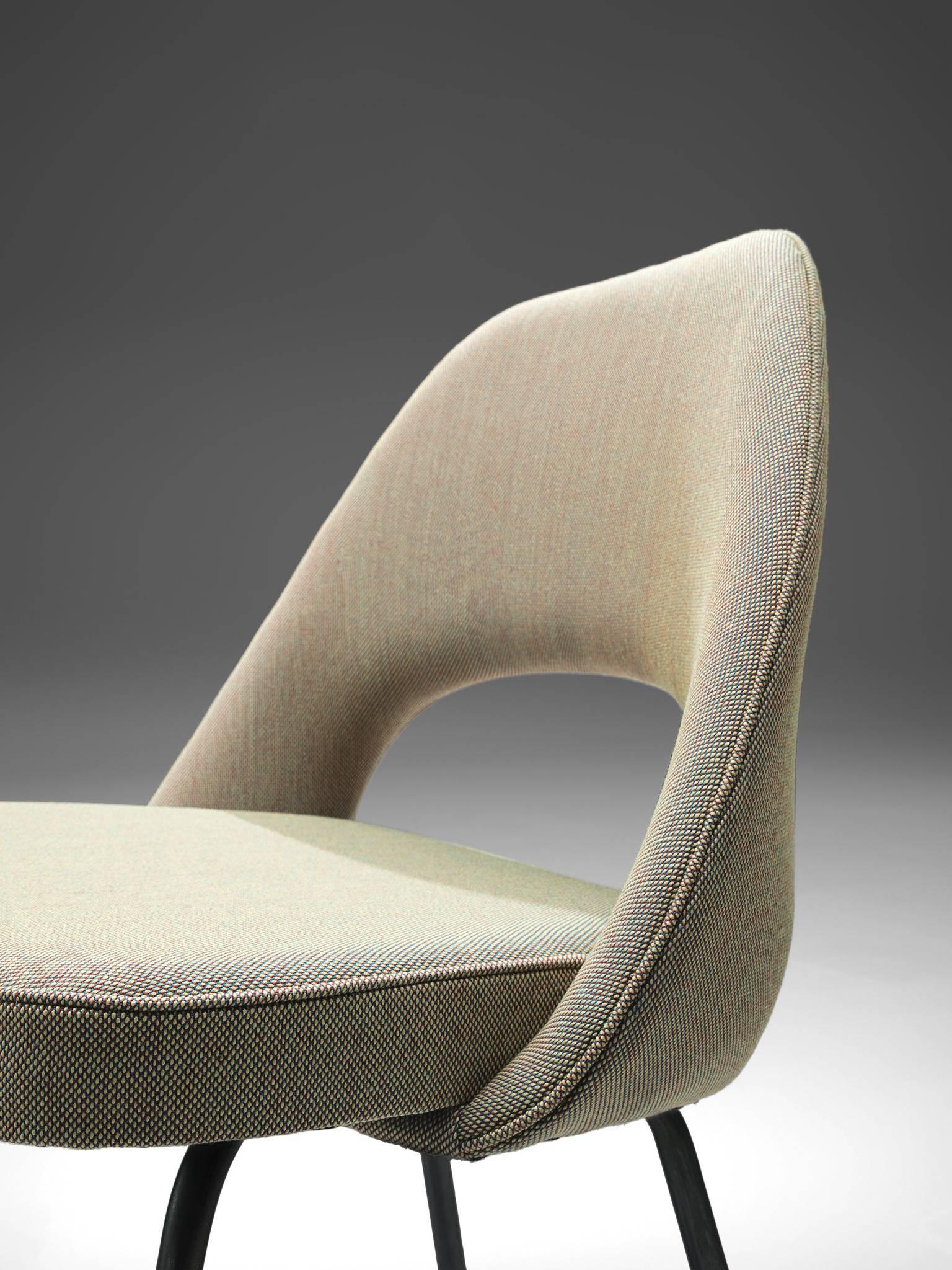 Eero Saarinen for Knoll Chairs 1