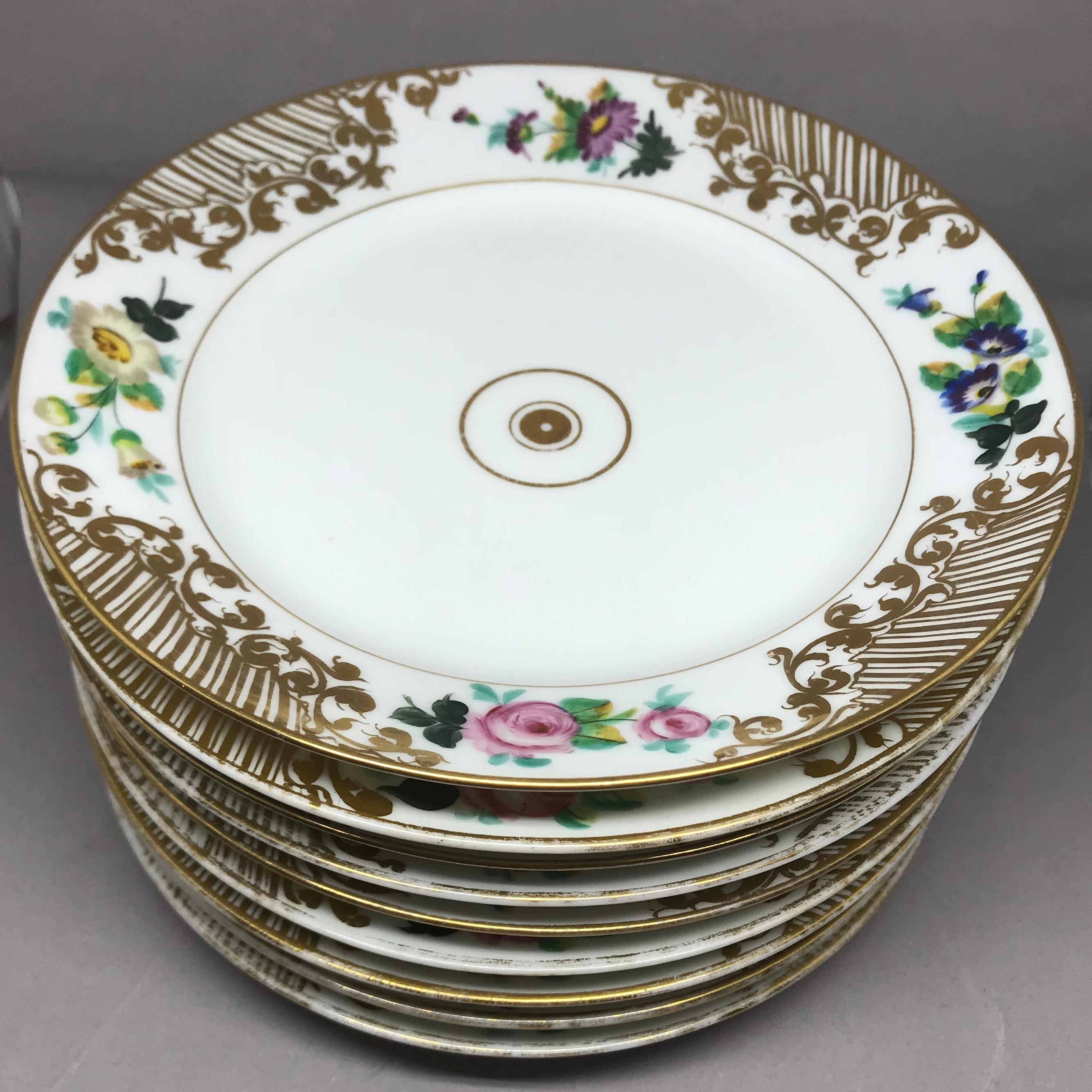 Set of Eight Empire Floral and Gilt Decorated Plates For Sale 2