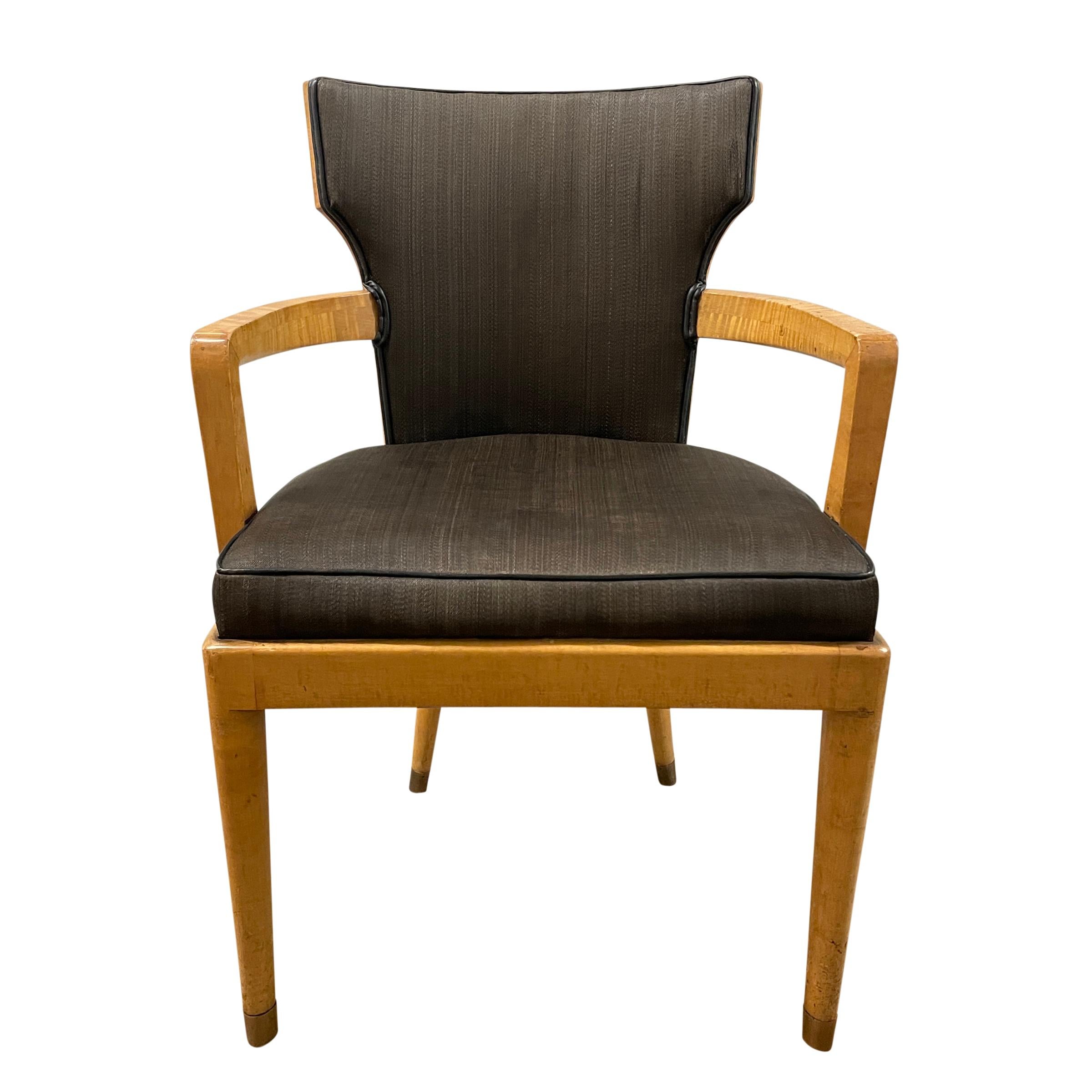 Early 20th Century Set of Eight English Art Deco Dining Chairs For Sale