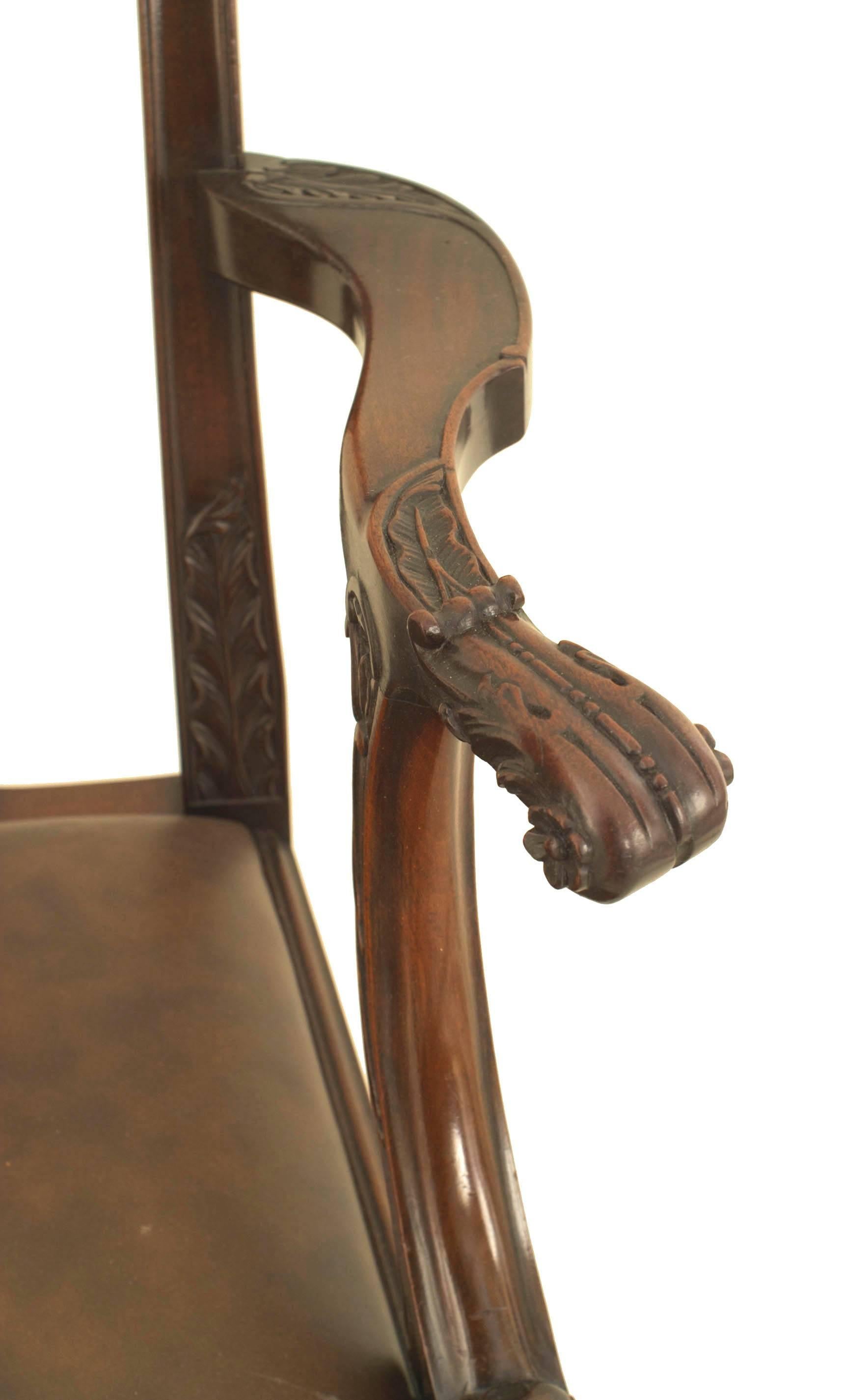 Set von 8 englischen Chippendale-Sesseln aus braunem Leder im Angebot 2