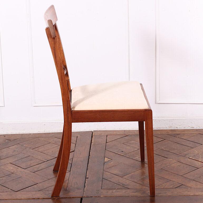 20th Century Set of Eight English Inlaid Mahogany Sheraton Style Dining Chairs