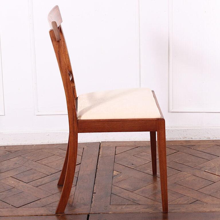 20th Century Set of Eight English Inlaid Mahogany Sheraton Style Dining Chairs