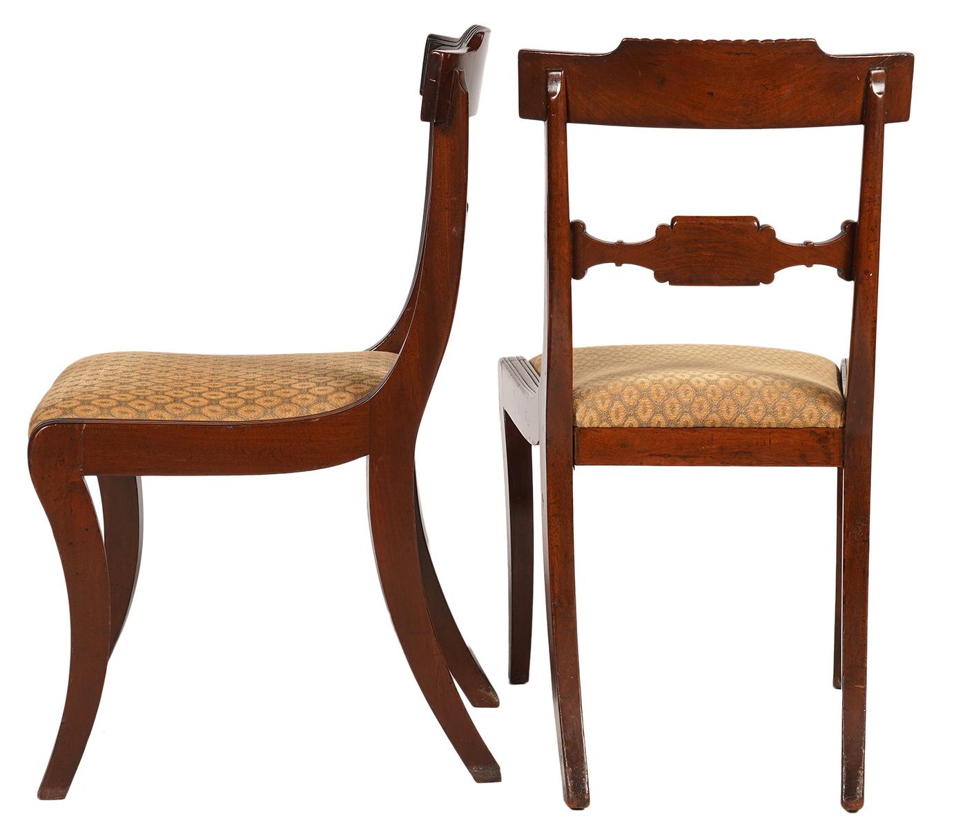 Set of Eight English Regency Klismos Style Mahogany Dining Chairs, circa 1830 In Good Condition In Ft. Lauderdale, FL
