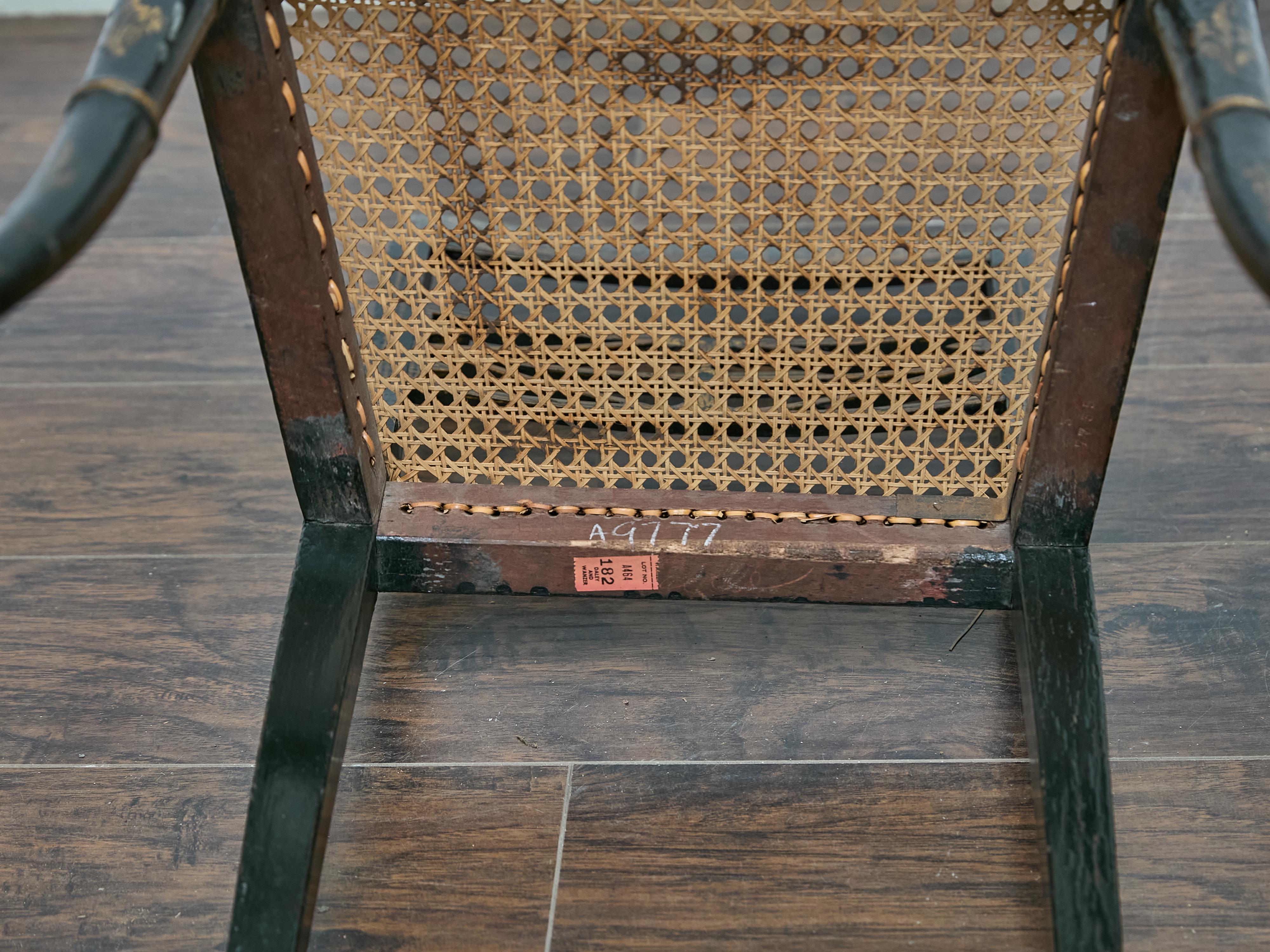 Set di otto sedie da pranzo inglesi in stile Regency Revival Chinoiserie, 1880-1920 in vendita 12
