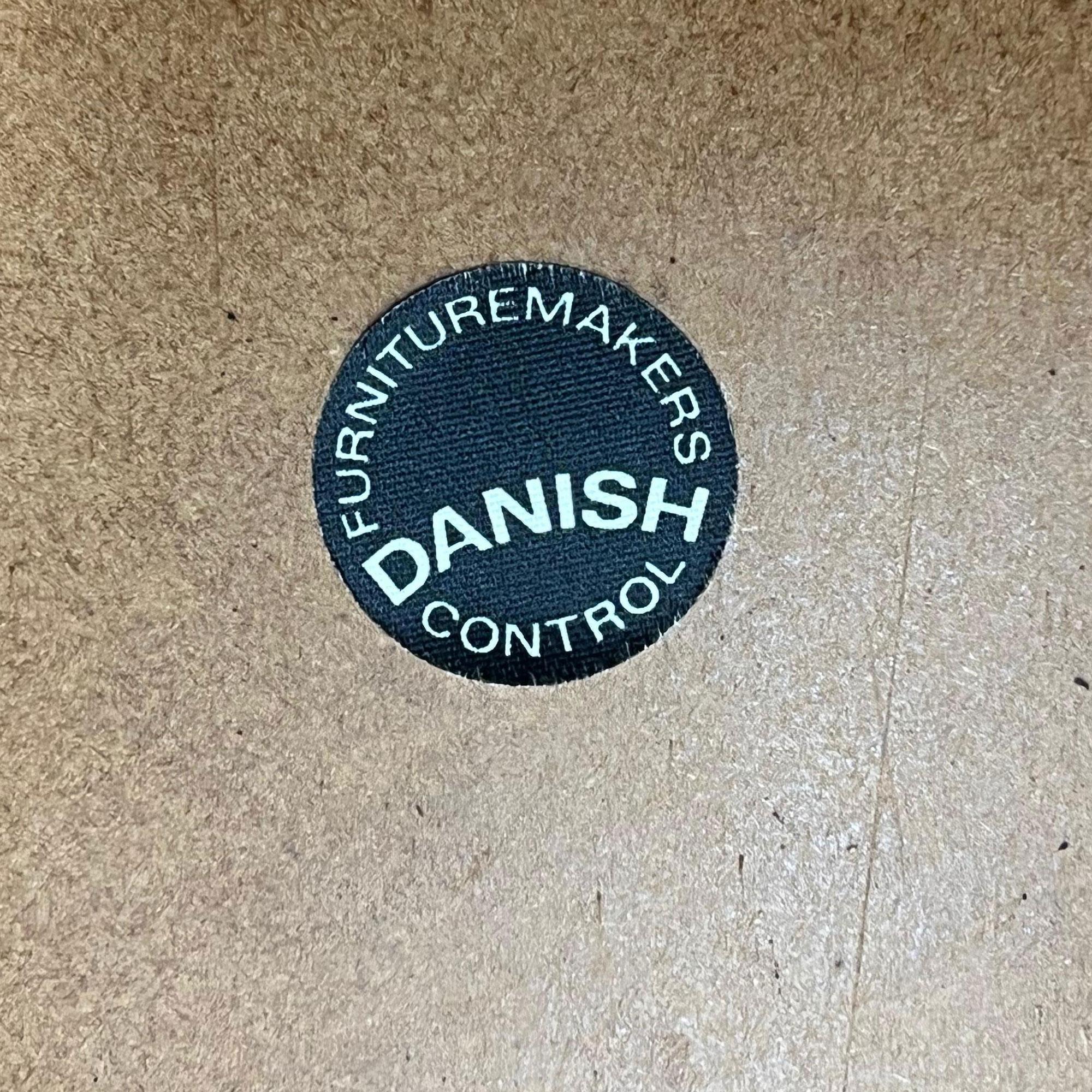 Set of Eight Frem Røjle Teak Dining Chairs, Model 217, Denmark, 1960s cuero de imitación en venta