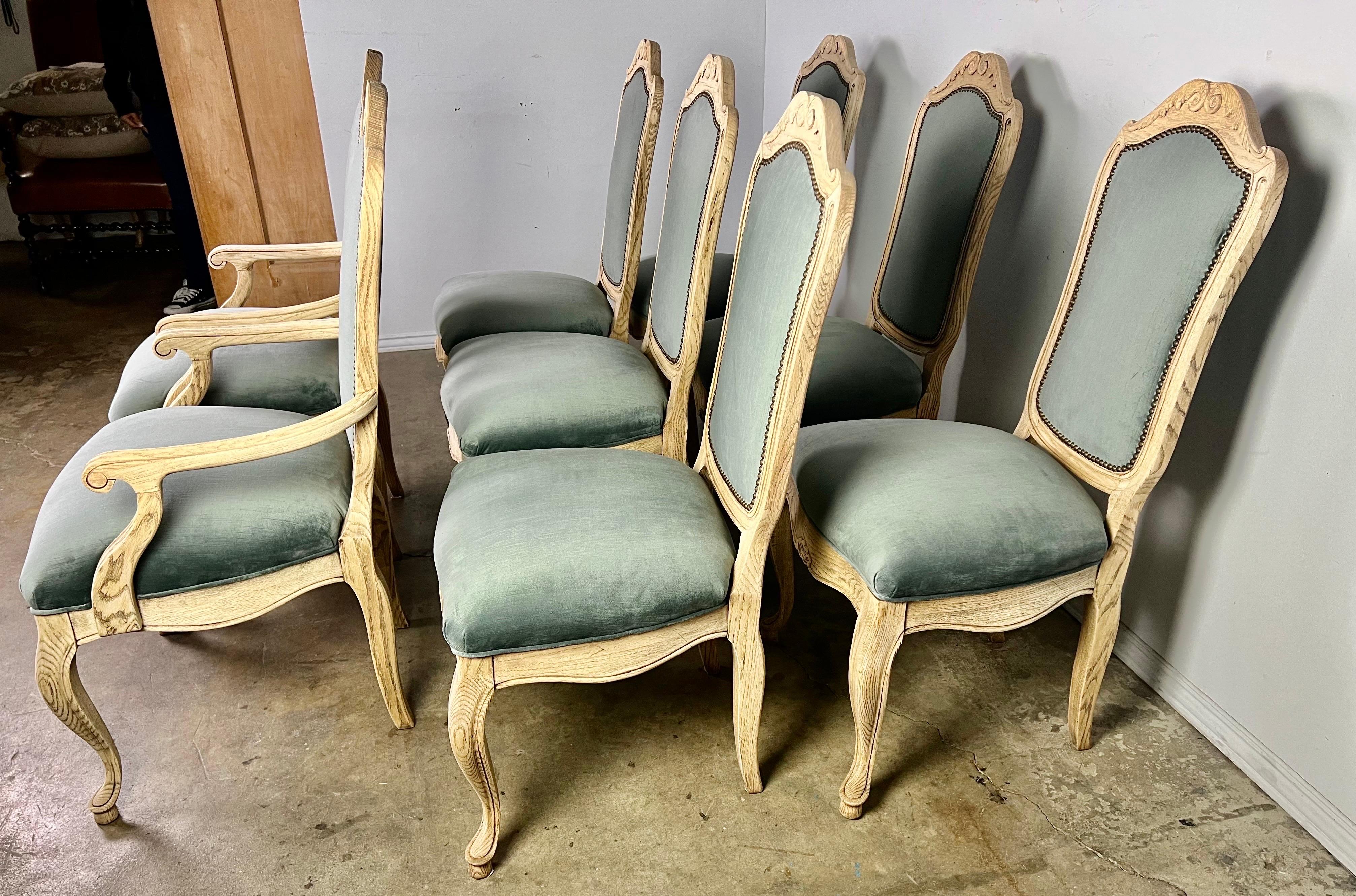 Louis XV Set of Eight French Blue Velvet Dining Chairs C.1930's