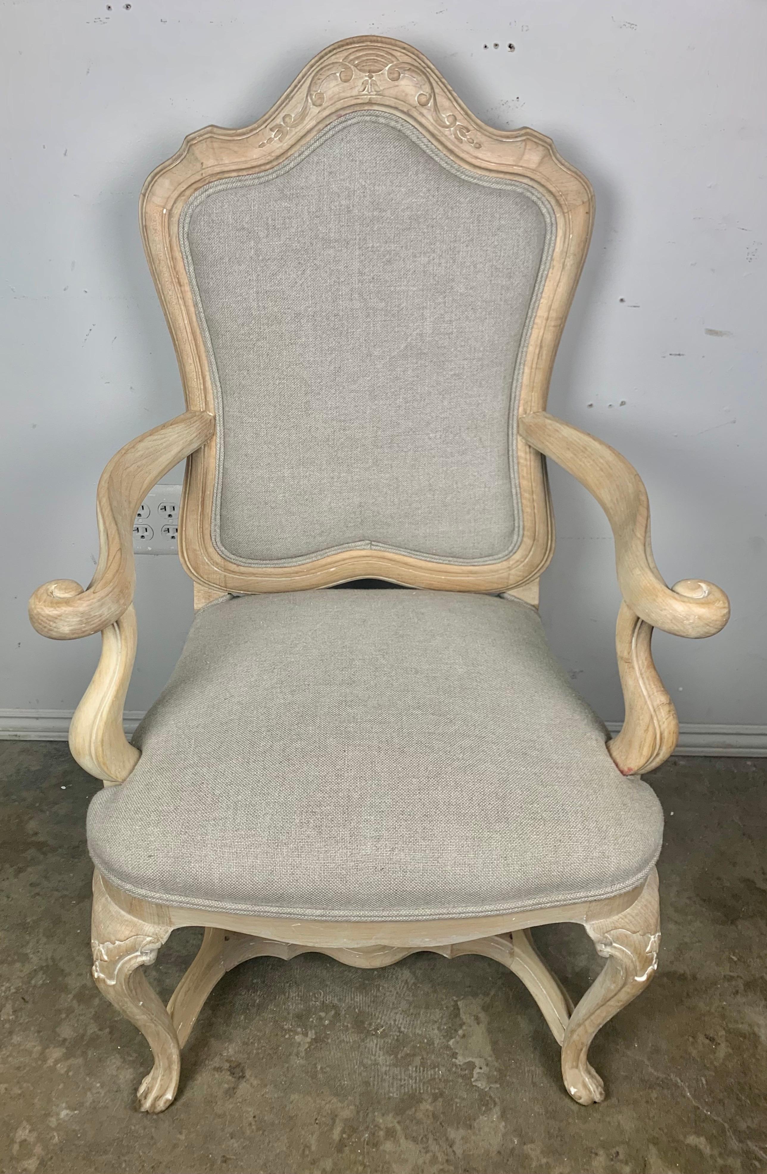 Set of Eight French Dining Chairs W/ Belgium Linen Upholstery In Good Condition In Los Angeles, CA