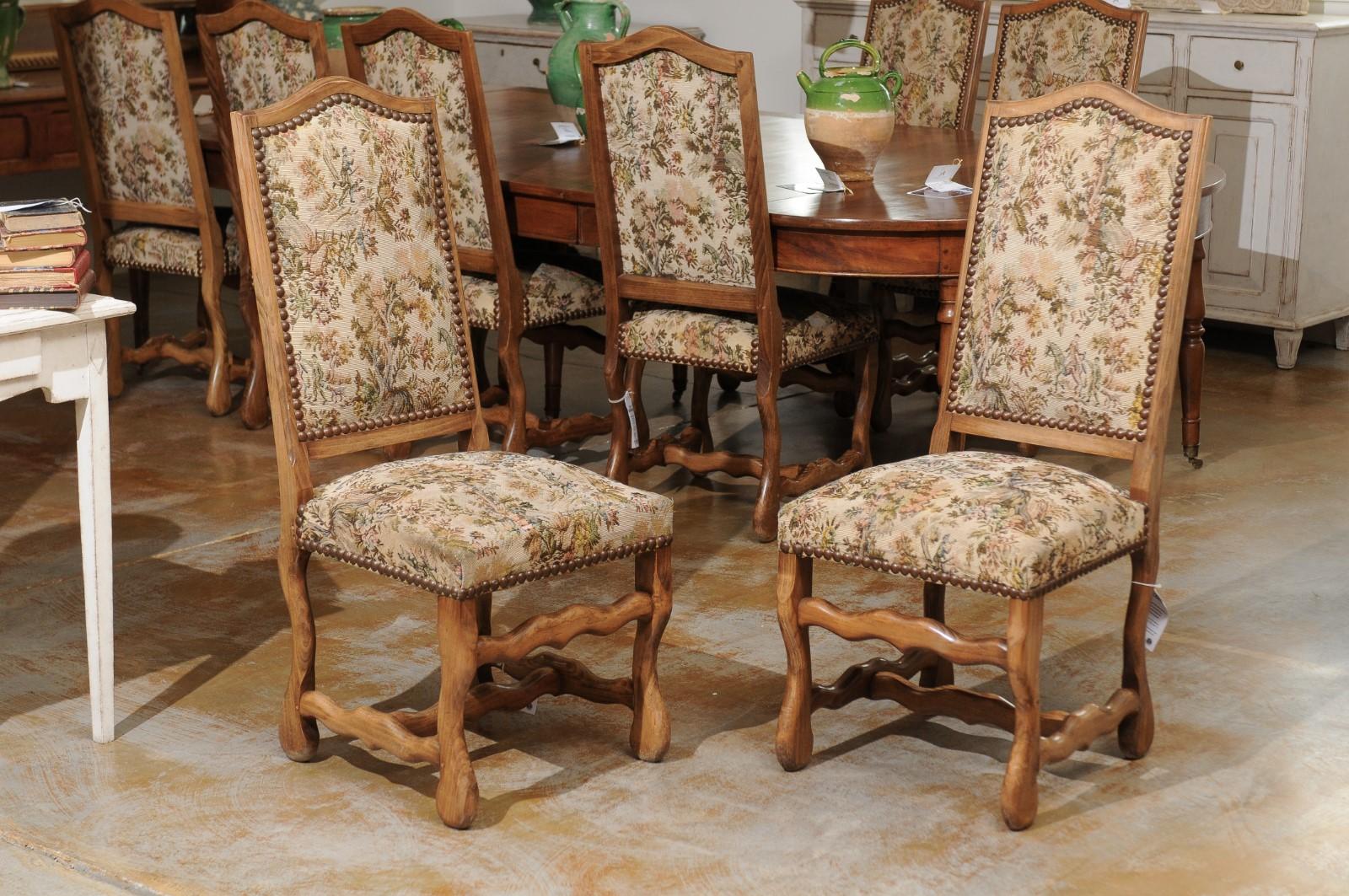 Set of Eight French Louis XIII Style Os de Mouton Dining Chairs with Tapestry For Sale 3