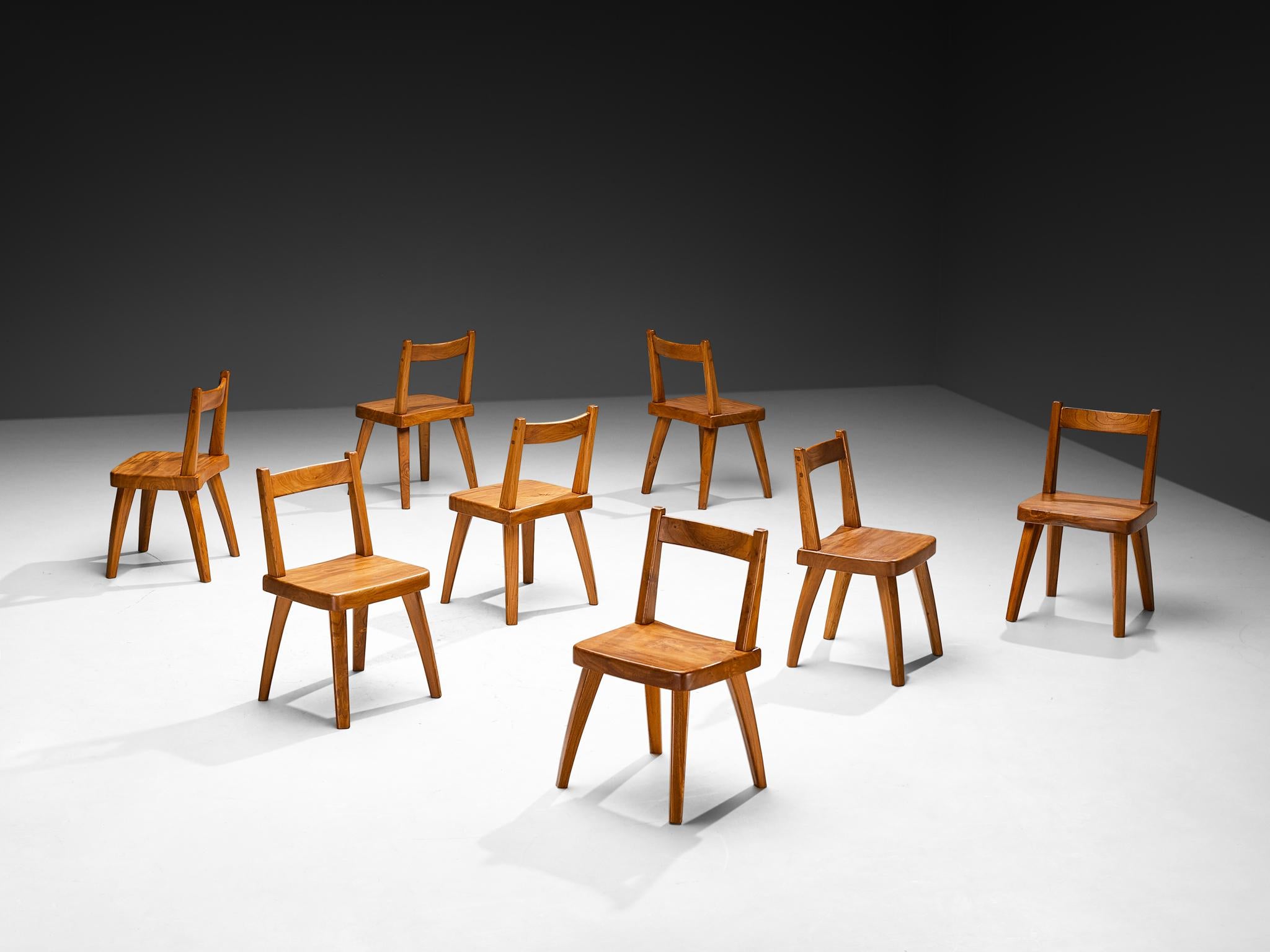 Francese Set di otto sedie da pranzo francesi naturalistiche in olmo massiccio in vendita