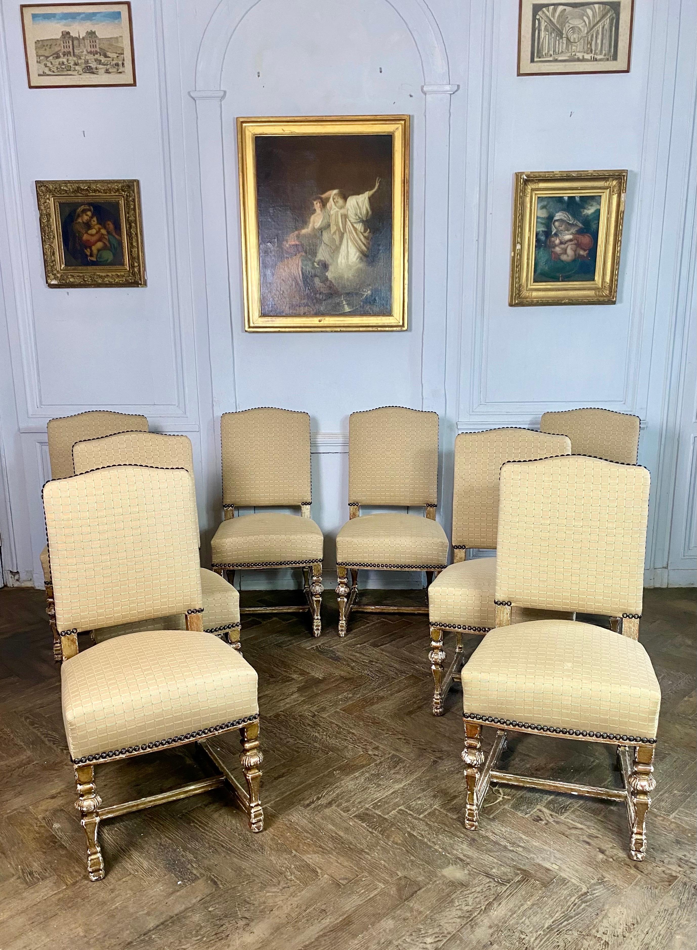 Satz von acht französischen gepolsterten Stühlen in goldenem Holz Louis XIV Style - 19. im Angebot 10