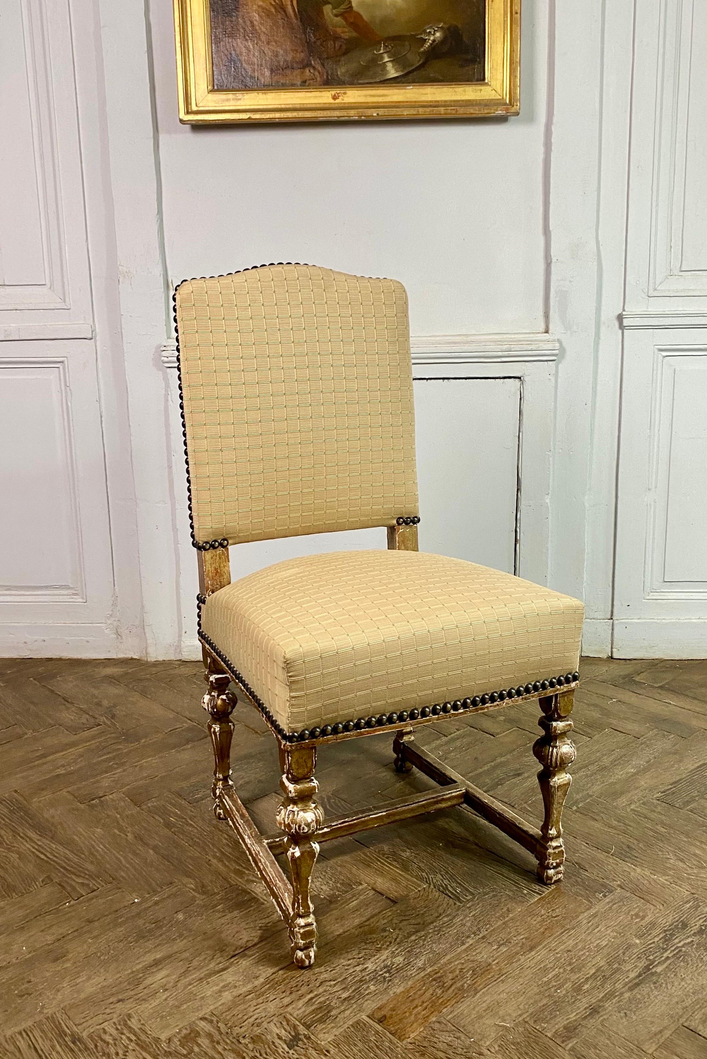 Satz von acht französischen gepolsterten Stühlen in goldenem Holz Louis XIV Style - 19. (Louis XIV.) im Angebot