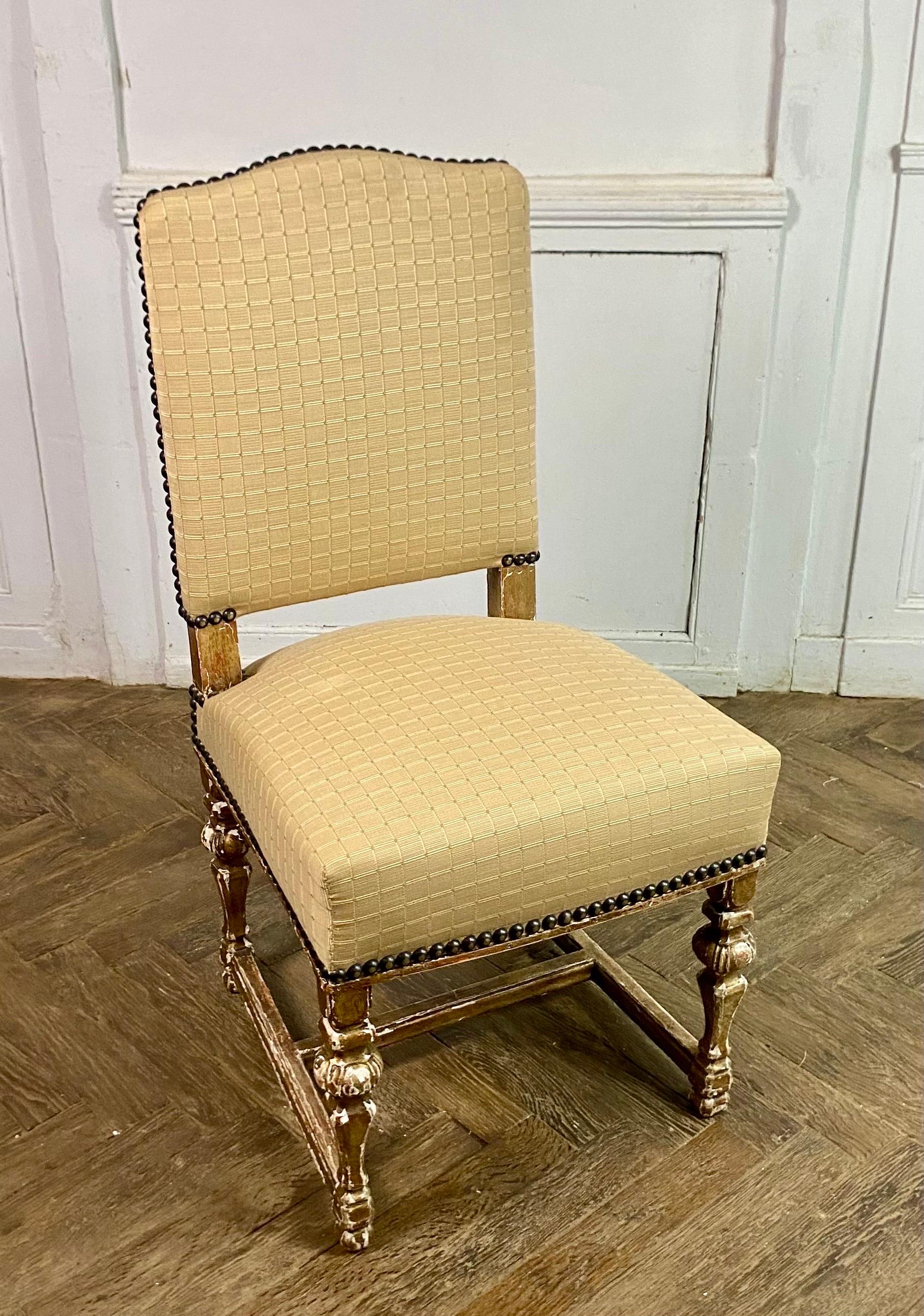 Satz von acht französischen gepolsterten Stühlen in goldenem Holz Louis XIV Style - 19. im Angebot 1