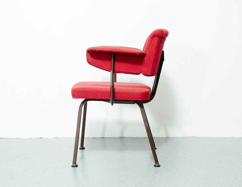 Late 20th Century Set of Eight Friso Kramer 'Resort' Chairs