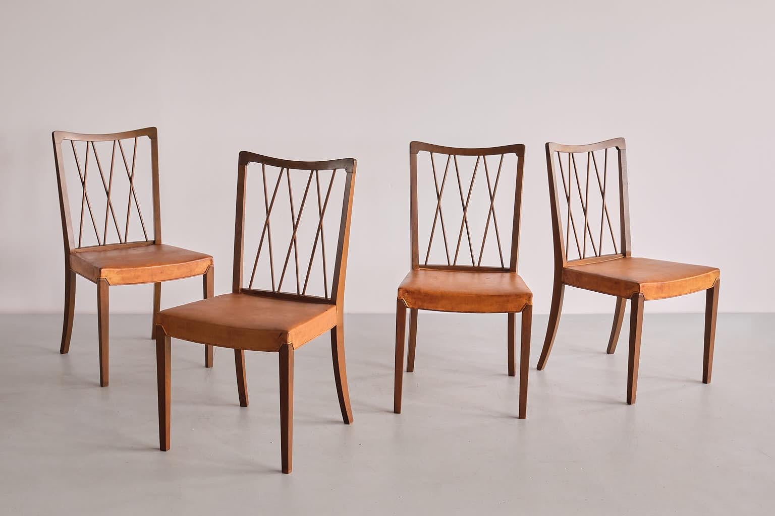 Danish Set of Eight Frode Holm Dining Chairs, Walnut and Leather, Illum, Denmark, 1940s For Sale