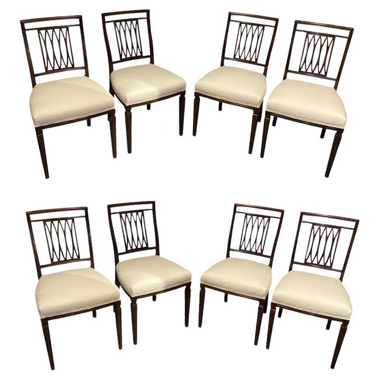 Set of Eight III Style Mahogany Dining Chairs For Sale at 1stDibs