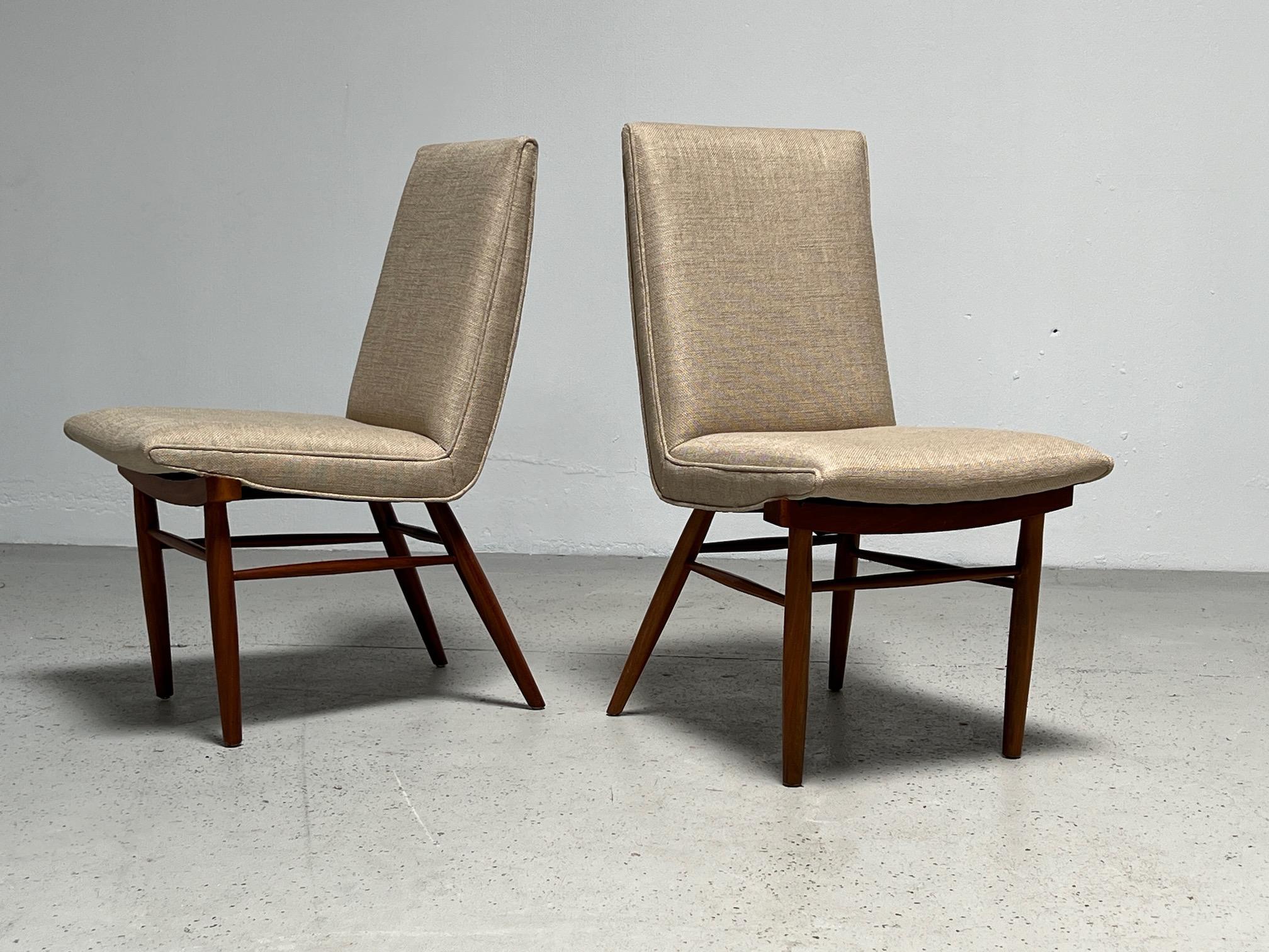 Mid-20th Century Set of Eight George Nakashima Model 206 Dining Chairs for Widdicomb