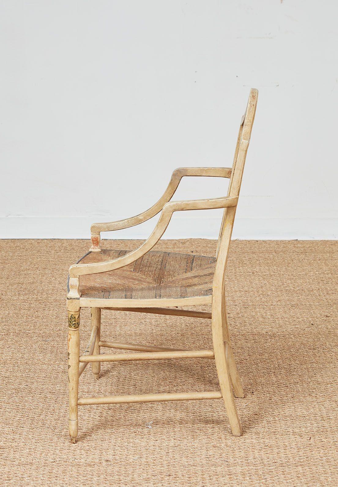 Ensemble de huit fauteuils géorgiens peints en vente 6