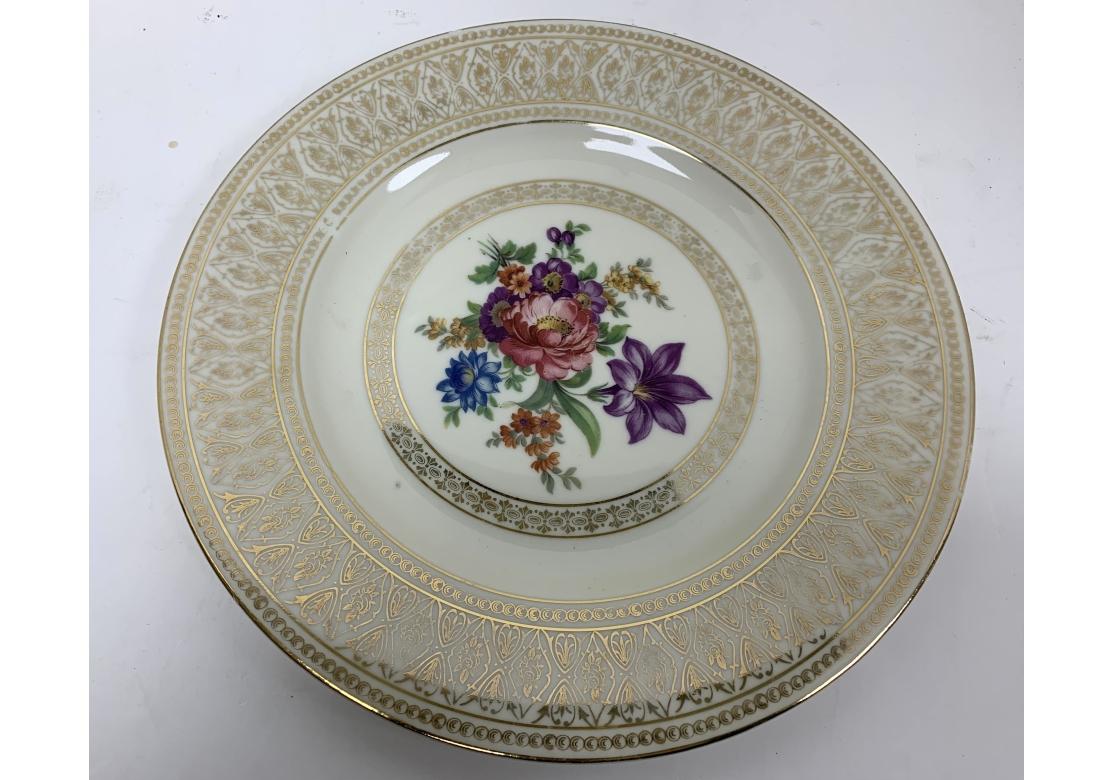 Ensemble de huit assiettes de rangement ou de table PickenHammer incrustées d'or en vente 6