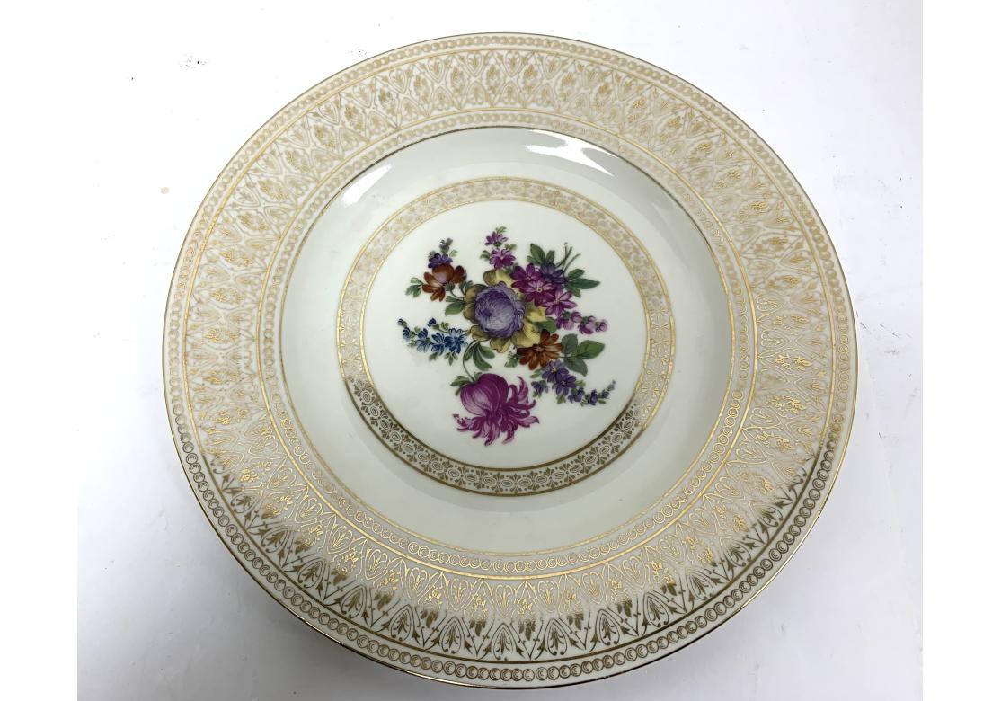 Doré Ensemble de huit assiettes de rangement ou de table PickenHammer incrustées d'or en vente