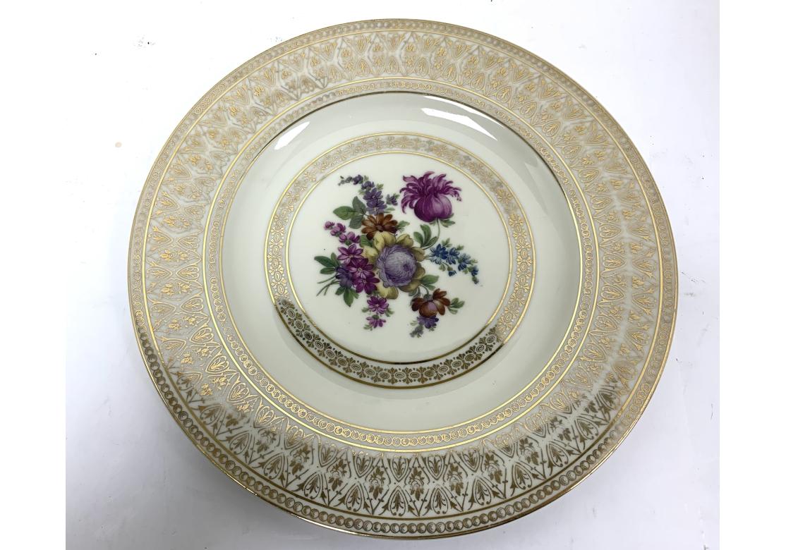Ensemble de huit assiettes de rangement ou de table PickenHammer incrustées d'or État moyen - En vente à Bridgeport, CT
