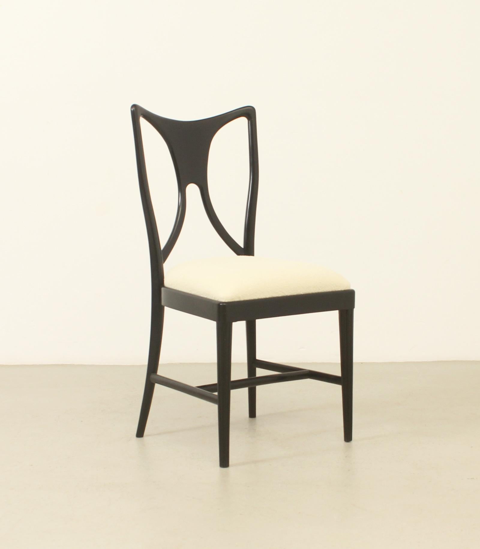 Ensemble de huit chaises de salle à manger attribuées à Guglielmo Ulrich, Italie, années 1940 en vente 4