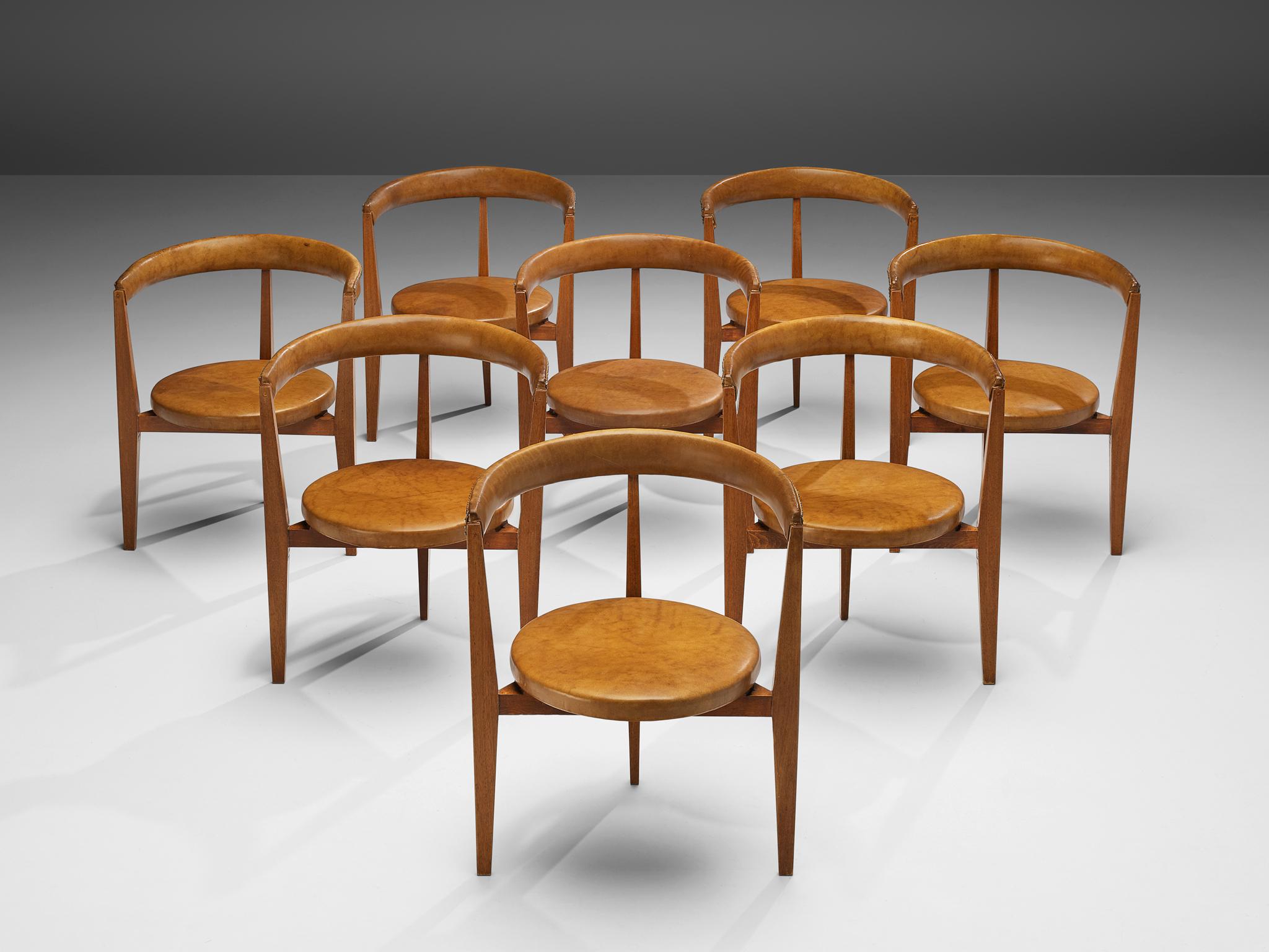 Guido Canali Set of Eight Rare Dining Chairs in Walnut and Cognac Leather 5