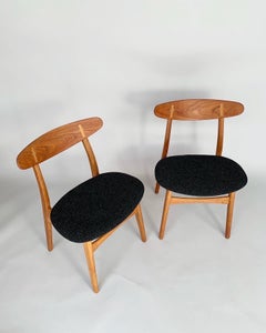 Set of Eight Hans Wegner Dining Chairs CH30 Carl Hansen & Son Teak Oak Kvadrat