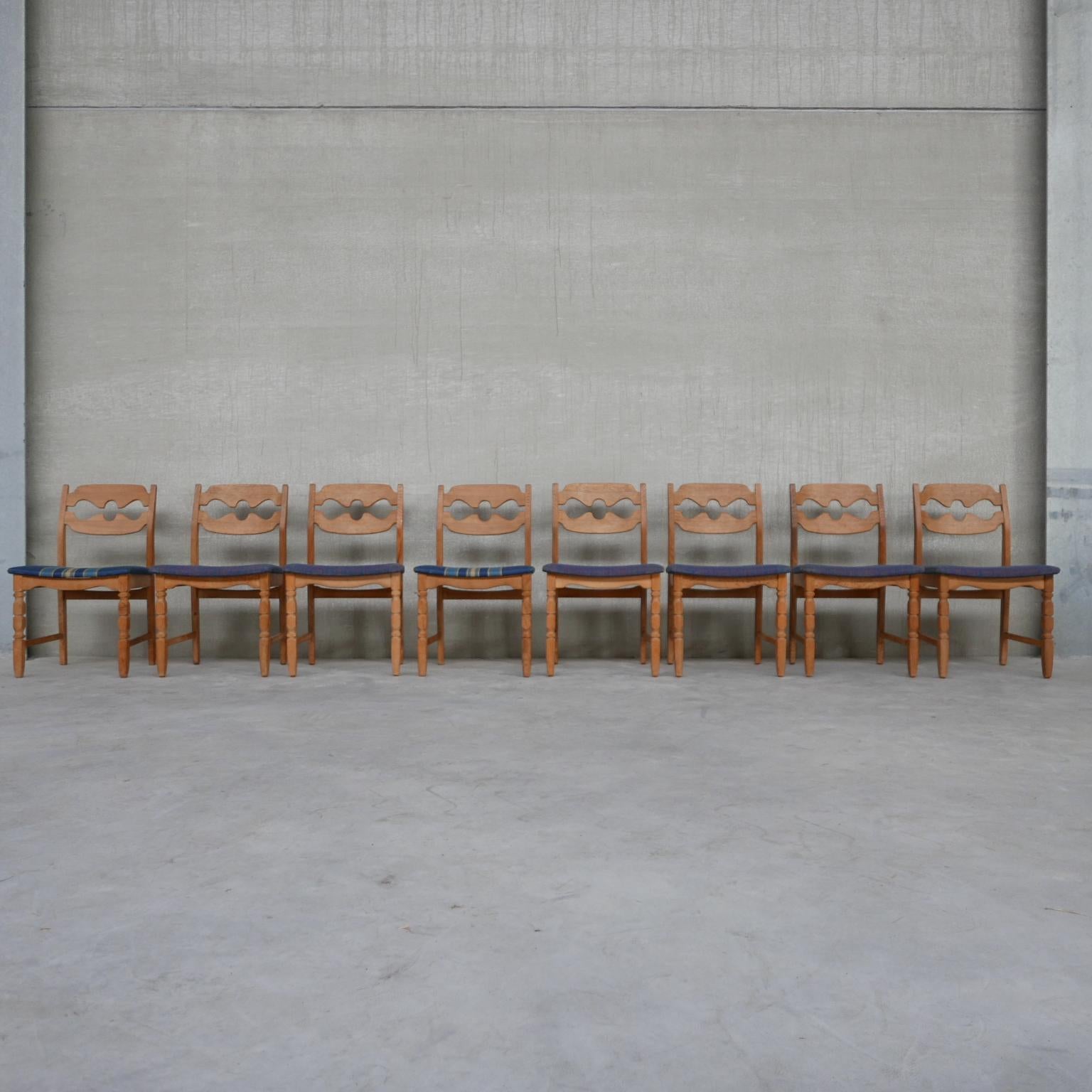 Set of Eight Henning Kjaernulf Razorblade Mid Century Danish Dining Chairs '8' In Good Condition In London, GB