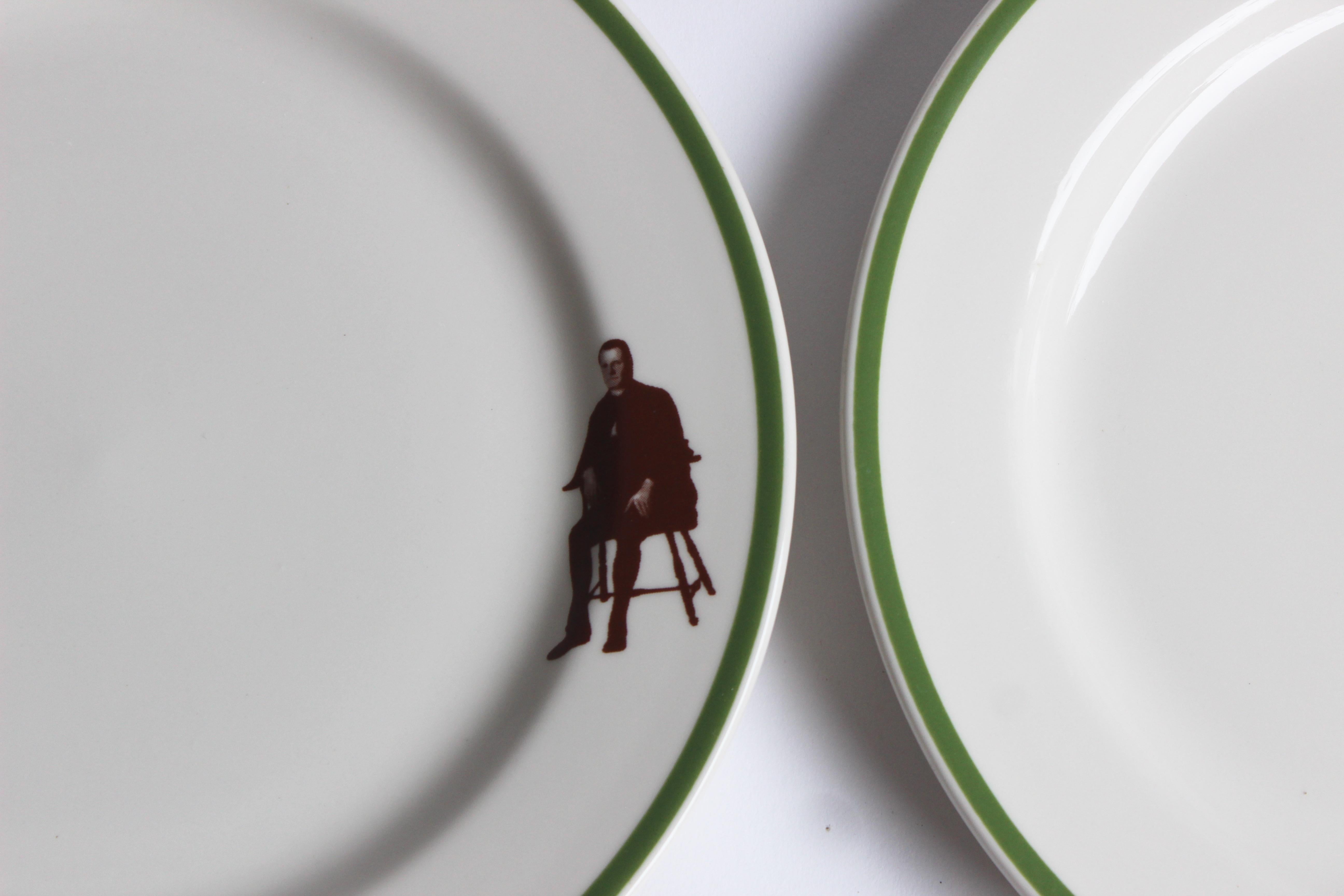 American Set of Eight Homer Laughlin Plates For Sale