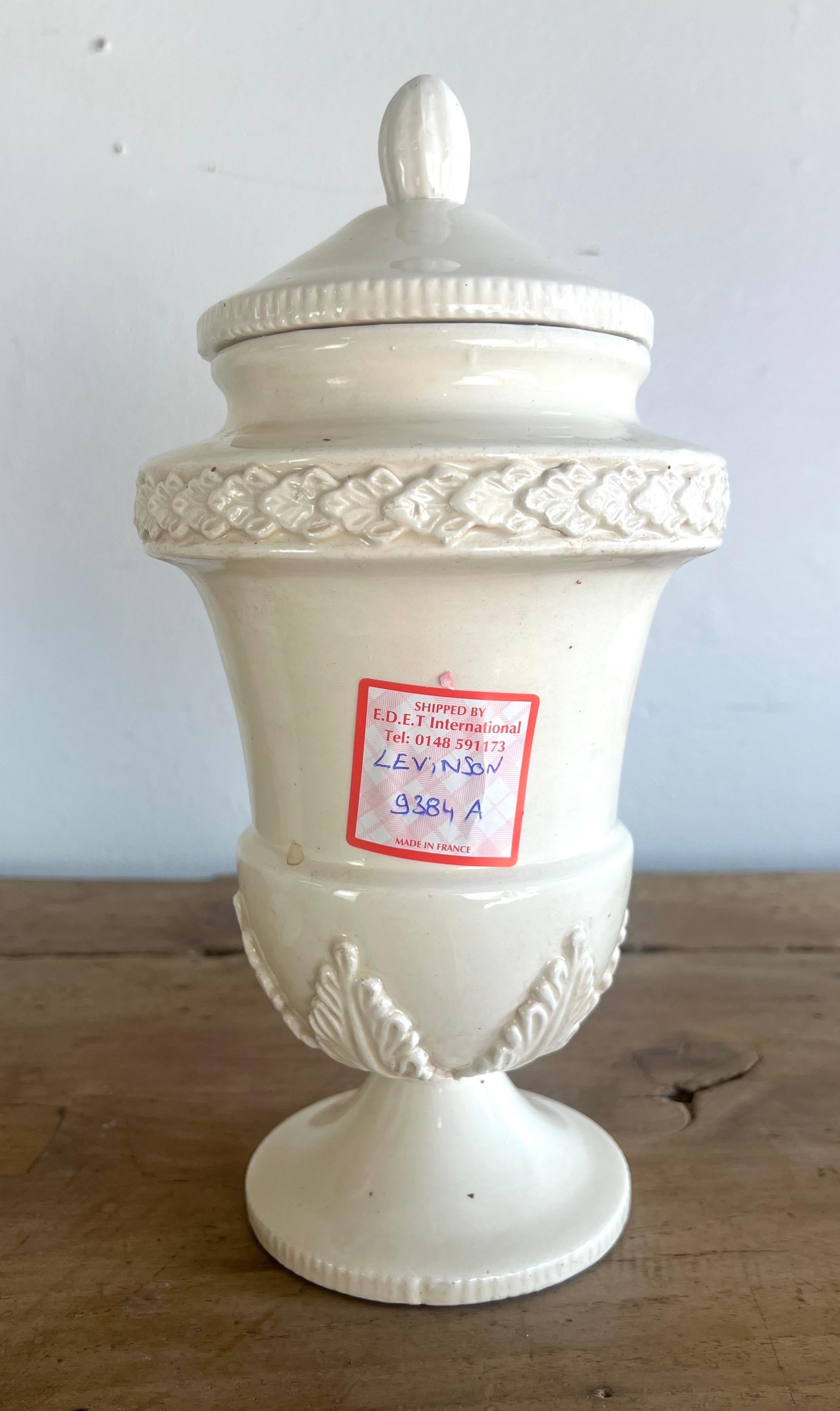 Set of Eight Italian Apothecary Jars w/ Lids For Sale 2