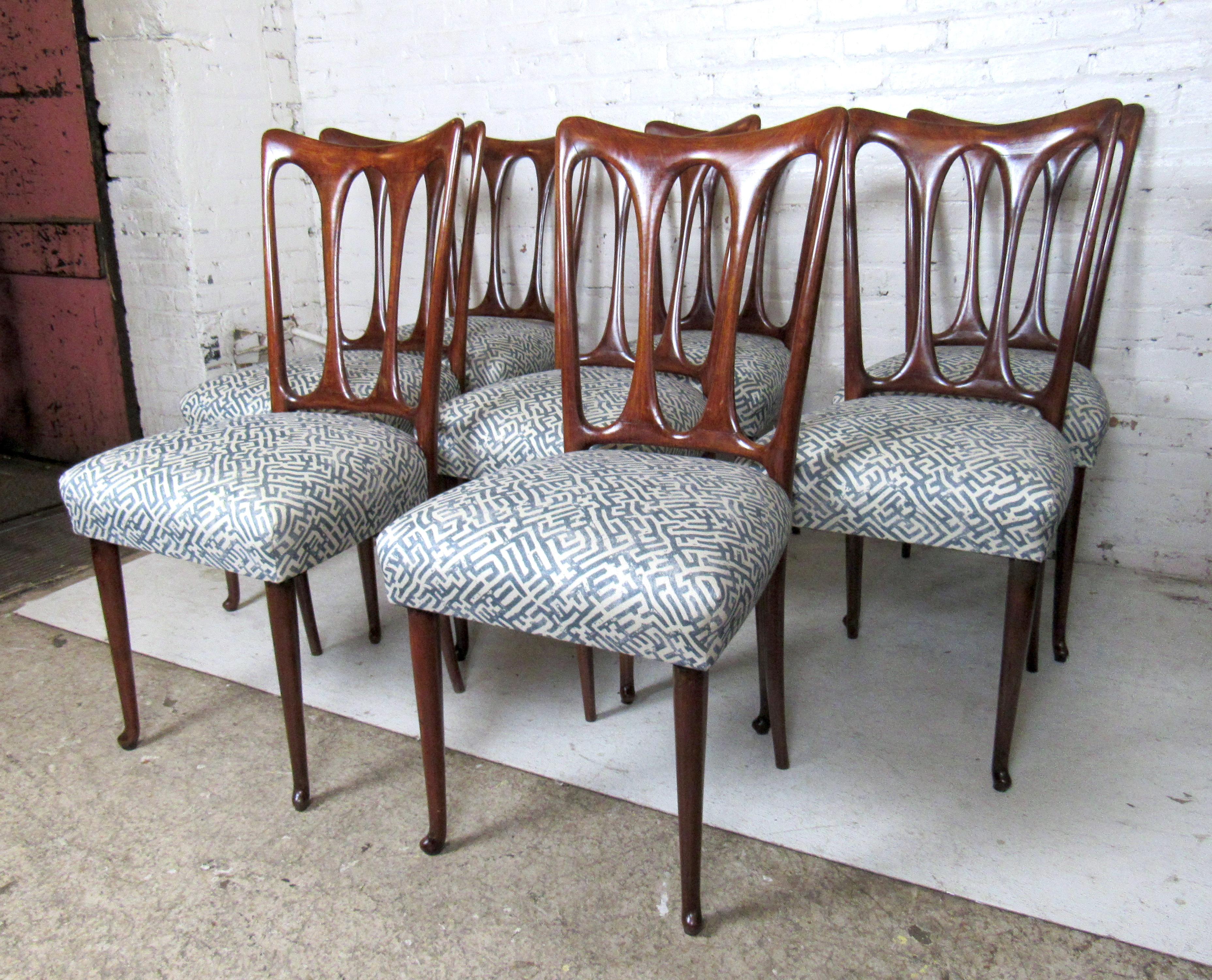 Set of Eight Italian Dining Chairs In Good Condition In Brooklyn, NY