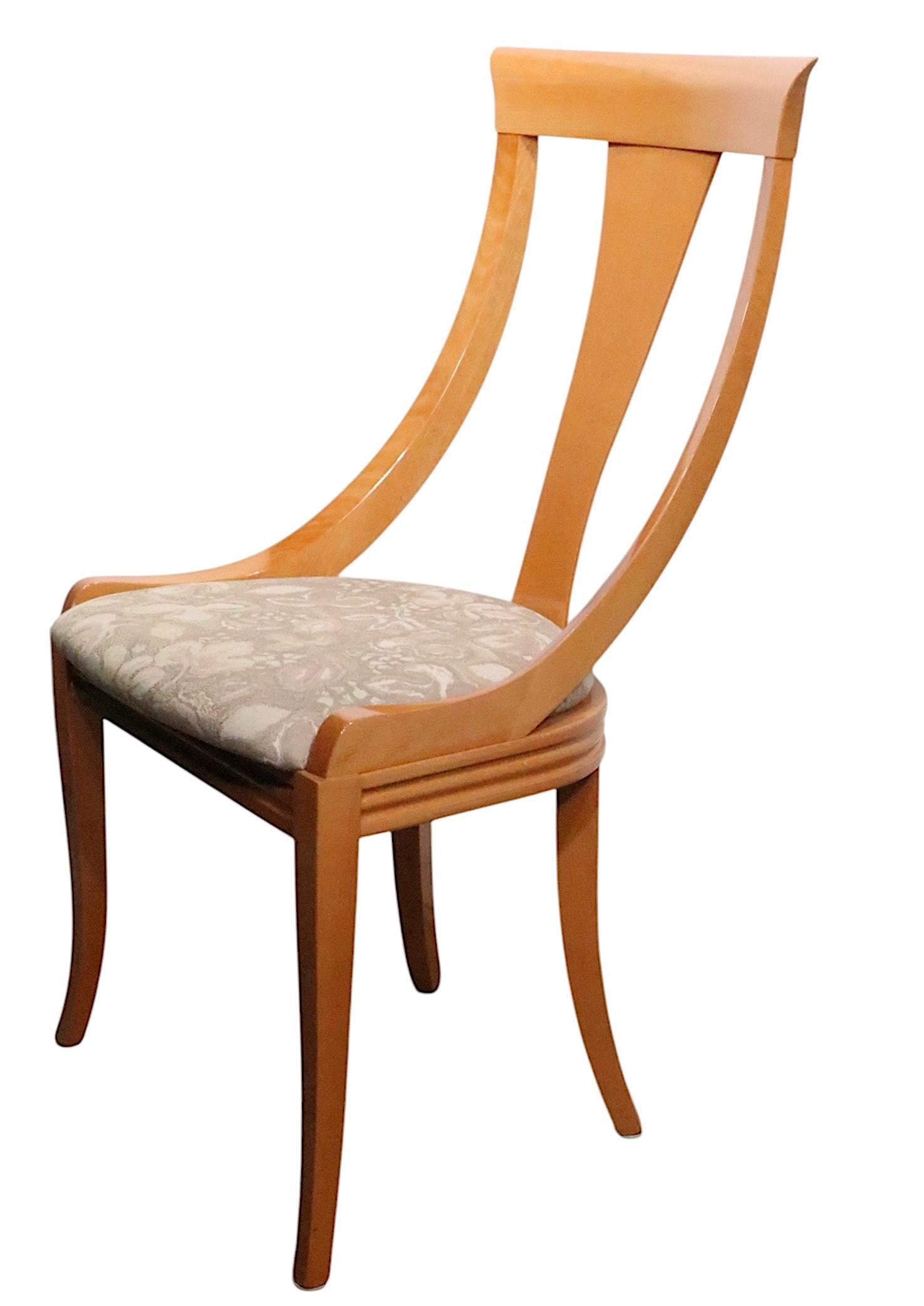 Conjunto de ocho sillas de comedor italianas Klismos de Pietro Costantini para Ello Posmoderno en venta