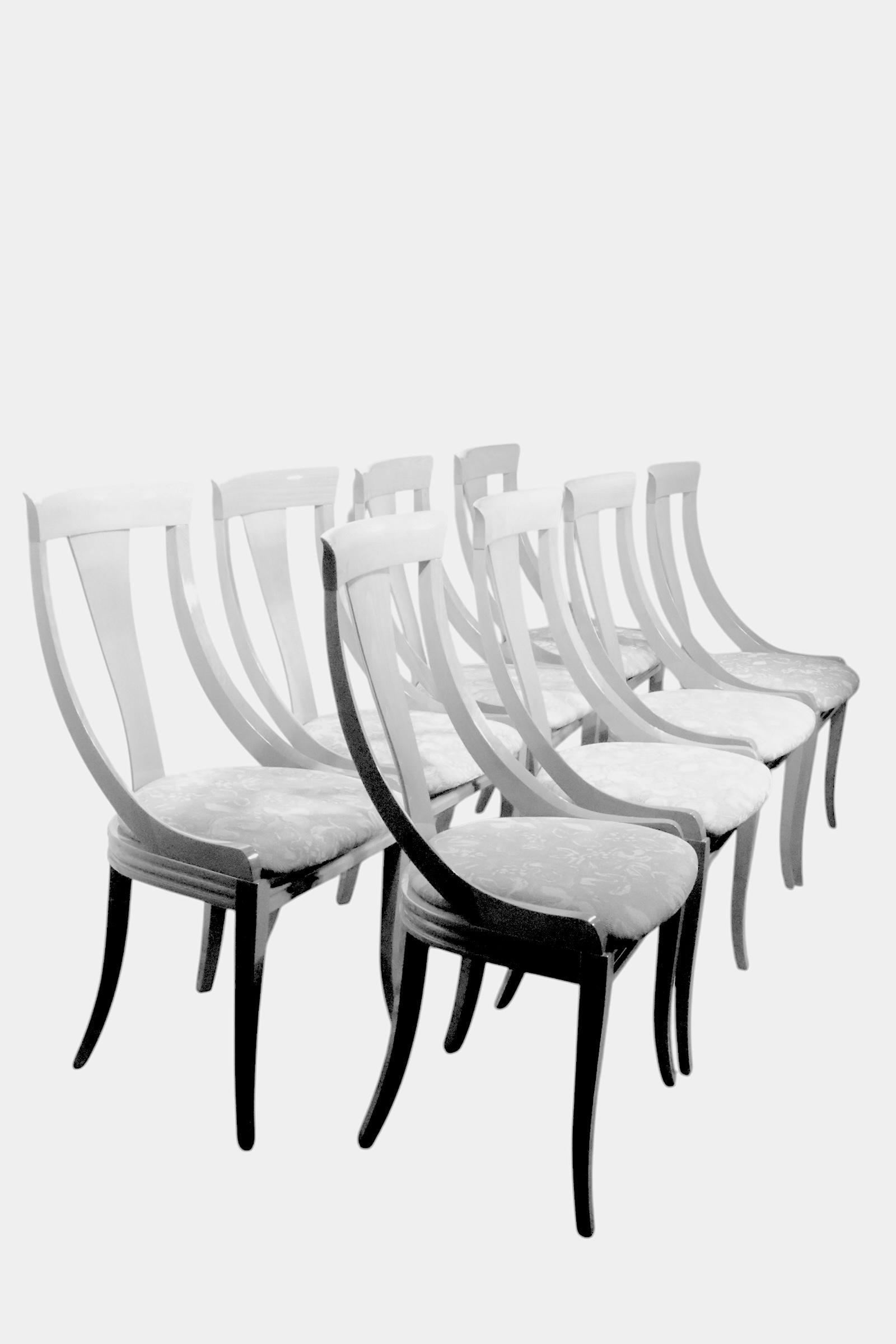 Conjunto de ocho sillas de comedor italianas Klismos de Pietro Costantini para Ello Italiano en venta