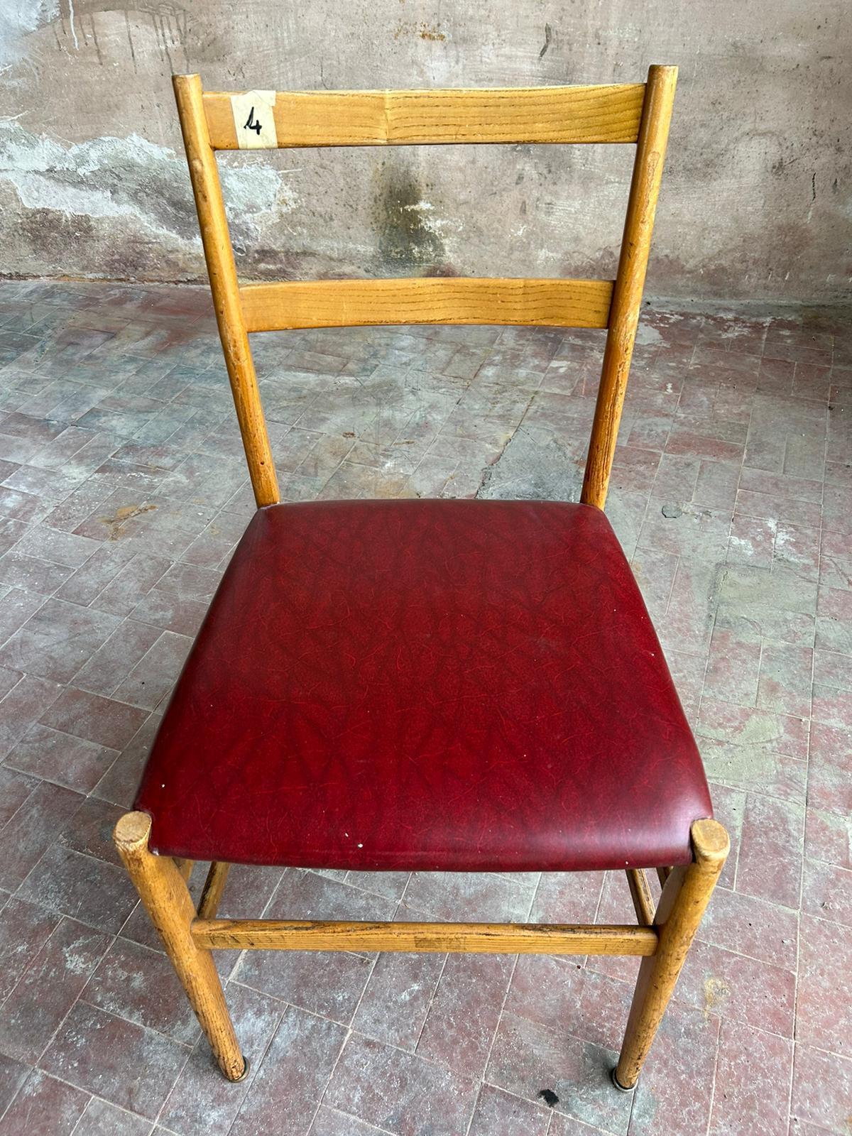 Ensemble de huit chaises de salle à manger italiennes Leggera du milieu du siècle dernier par Gio Ponti pour Cassina en vente 5