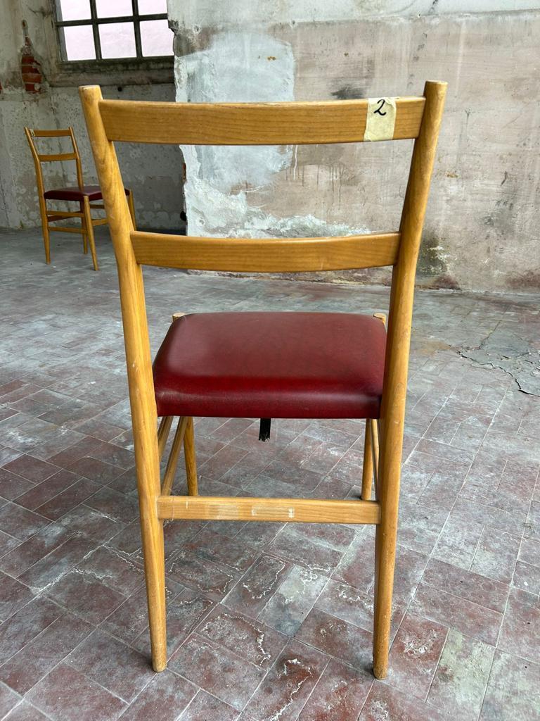 Set of Eight Italian Midcentury Leggera Dining Chairs by Gio Ponti for Cassina For Sale 3