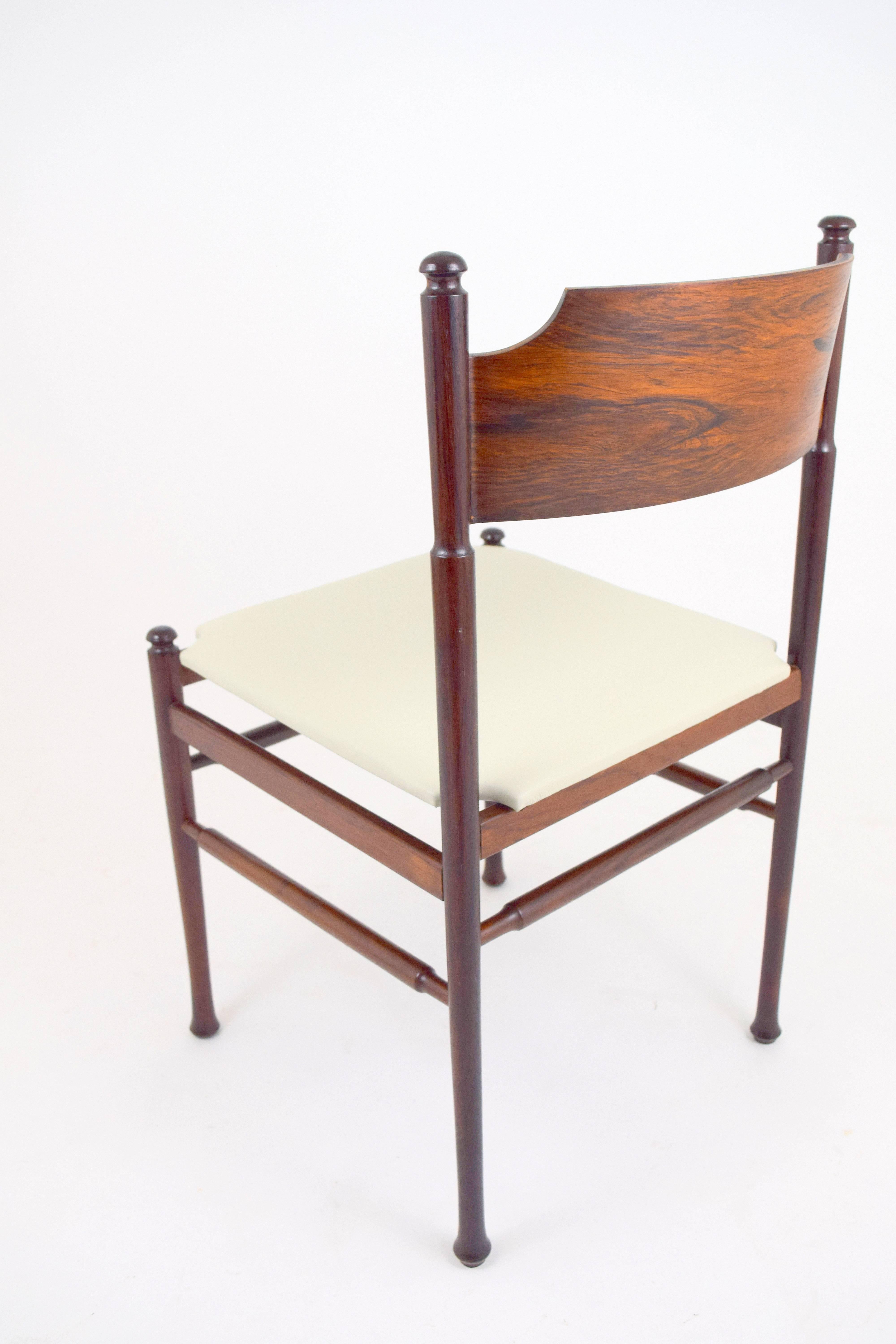 Set of Eight Italian Rosewood and Leather Chairs in the Style of Osvaldo Borsani 8