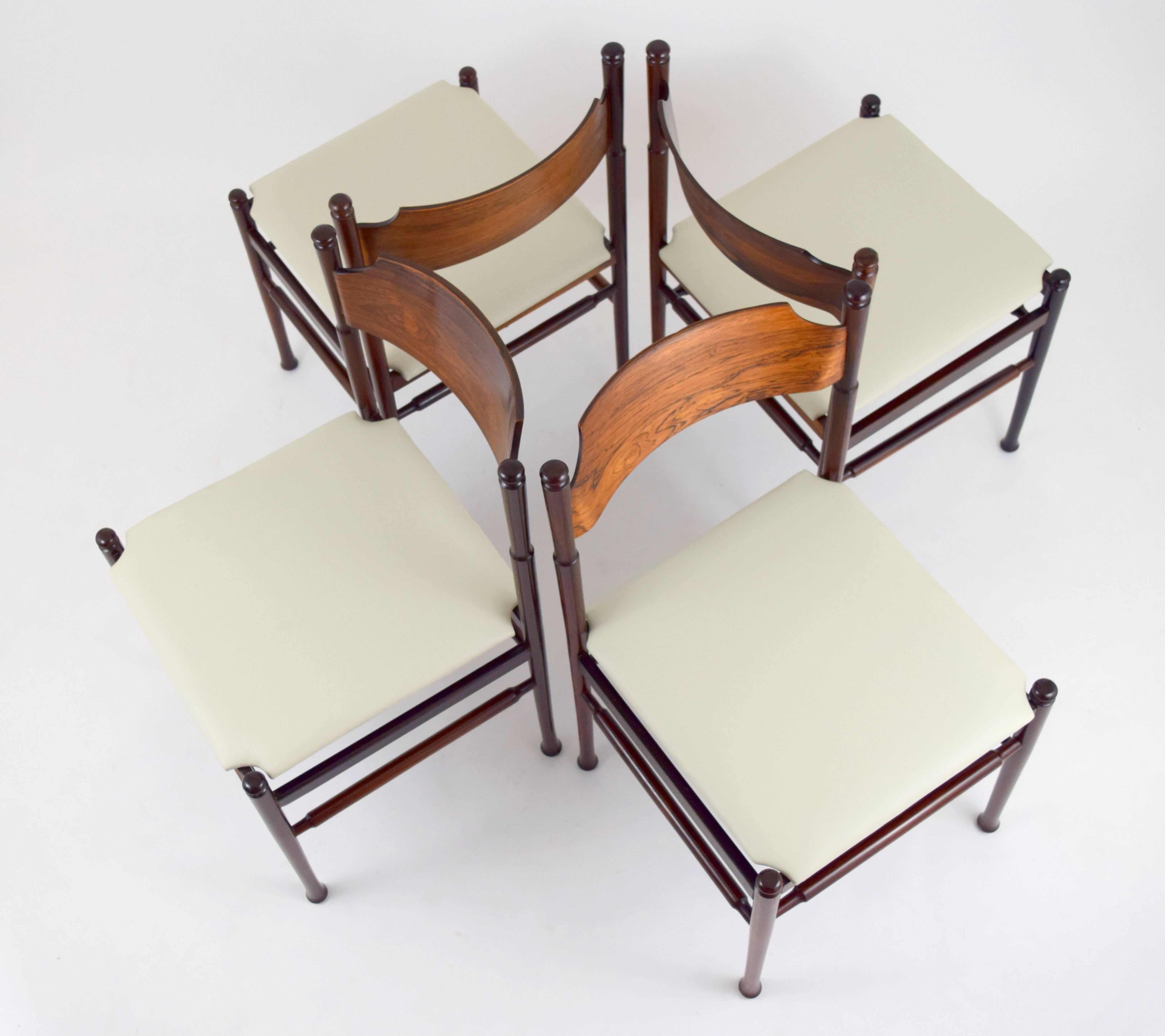 Set of Eight Italian Rosewood and Leather Chairs in the Style of Osvaldo Borsani 2