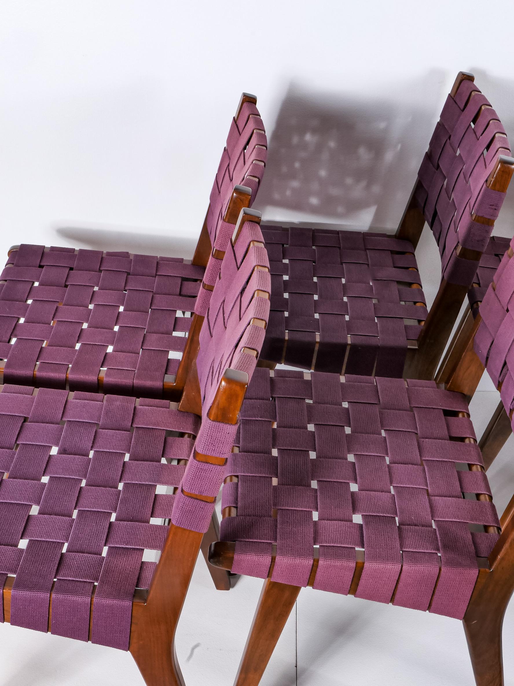 Tissage Ensemble de huit chaises d'appoint Jens Risom en vente