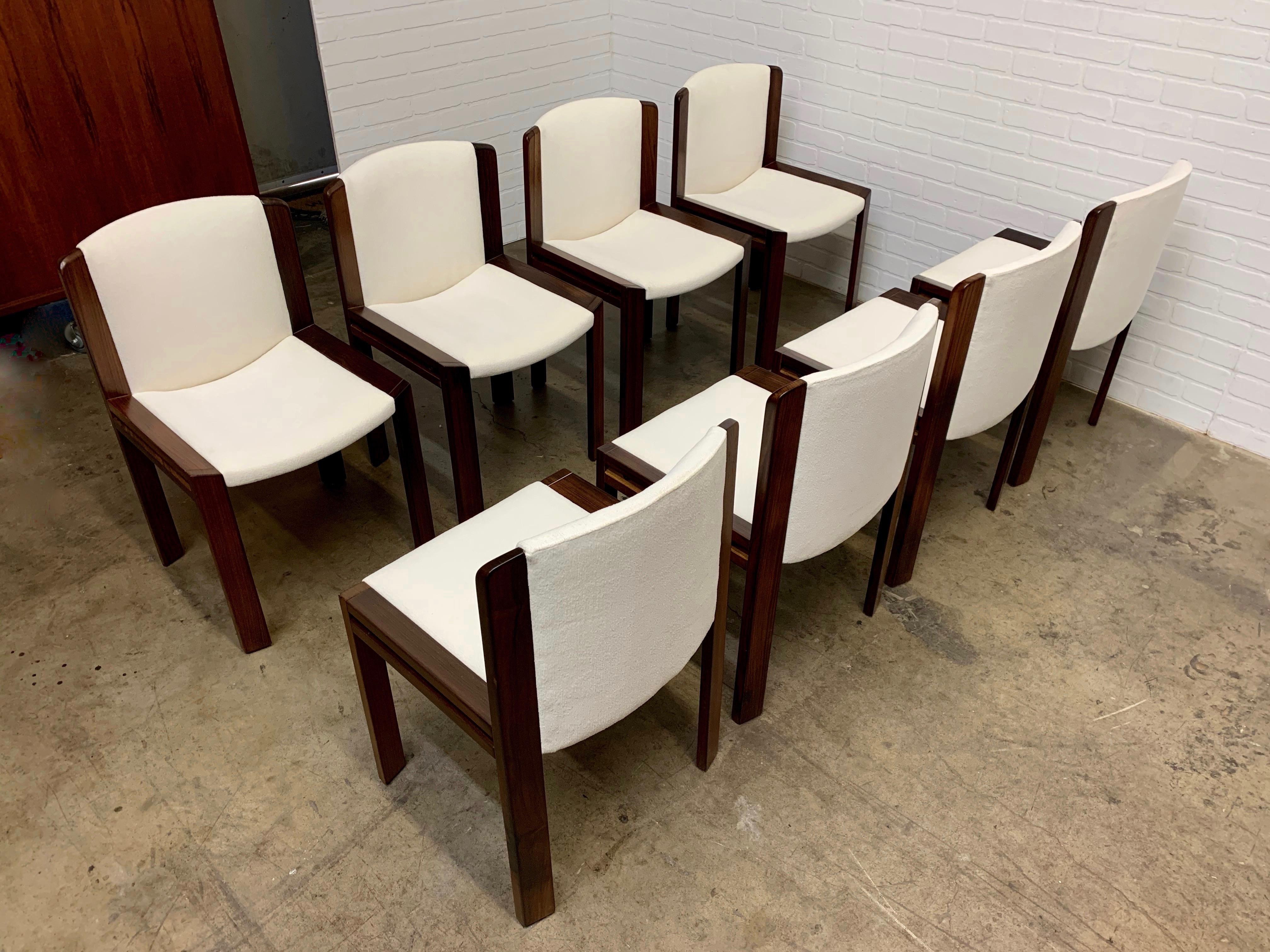 Set of Eight Joe Colombo '300' Dining Chairs for Pozzi (Italienisch)