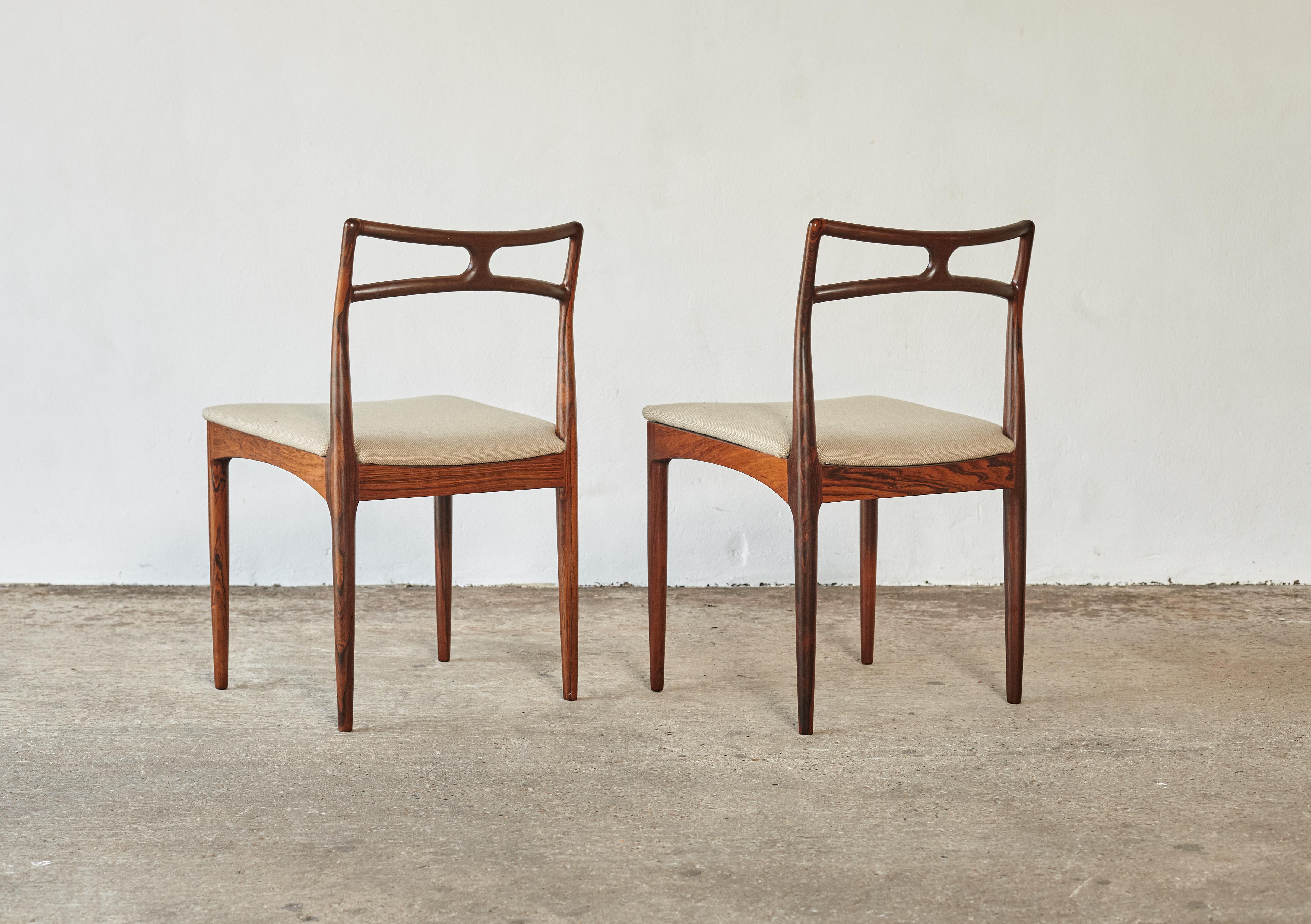 Set of Eight Johannes Andersen Model #94 Rosewood Dining Chairs, Denmark, 1960s 5