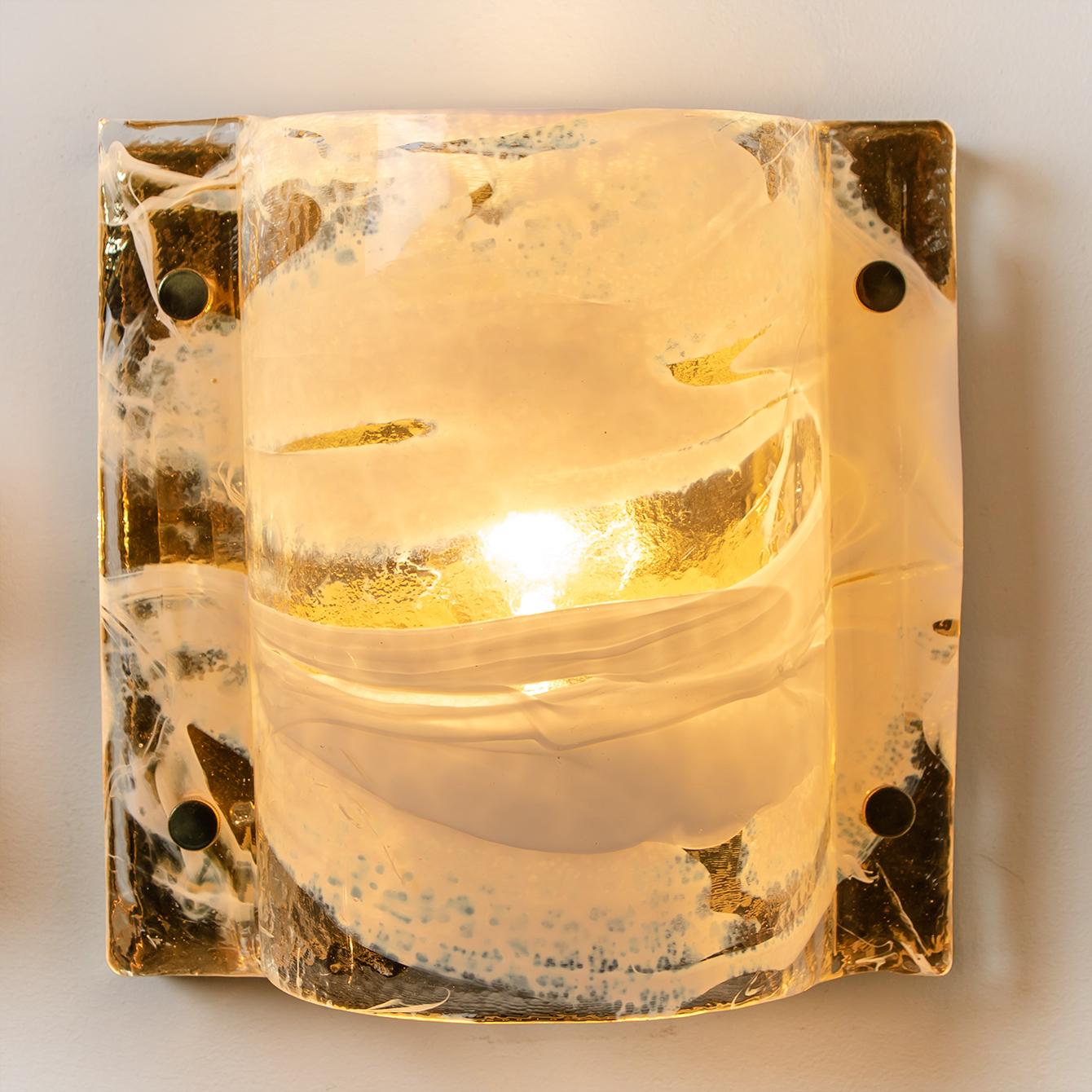 Set of Eight J.T. Kalmar Murano Glass Brass Light Fixtures, Austria, 1960 11