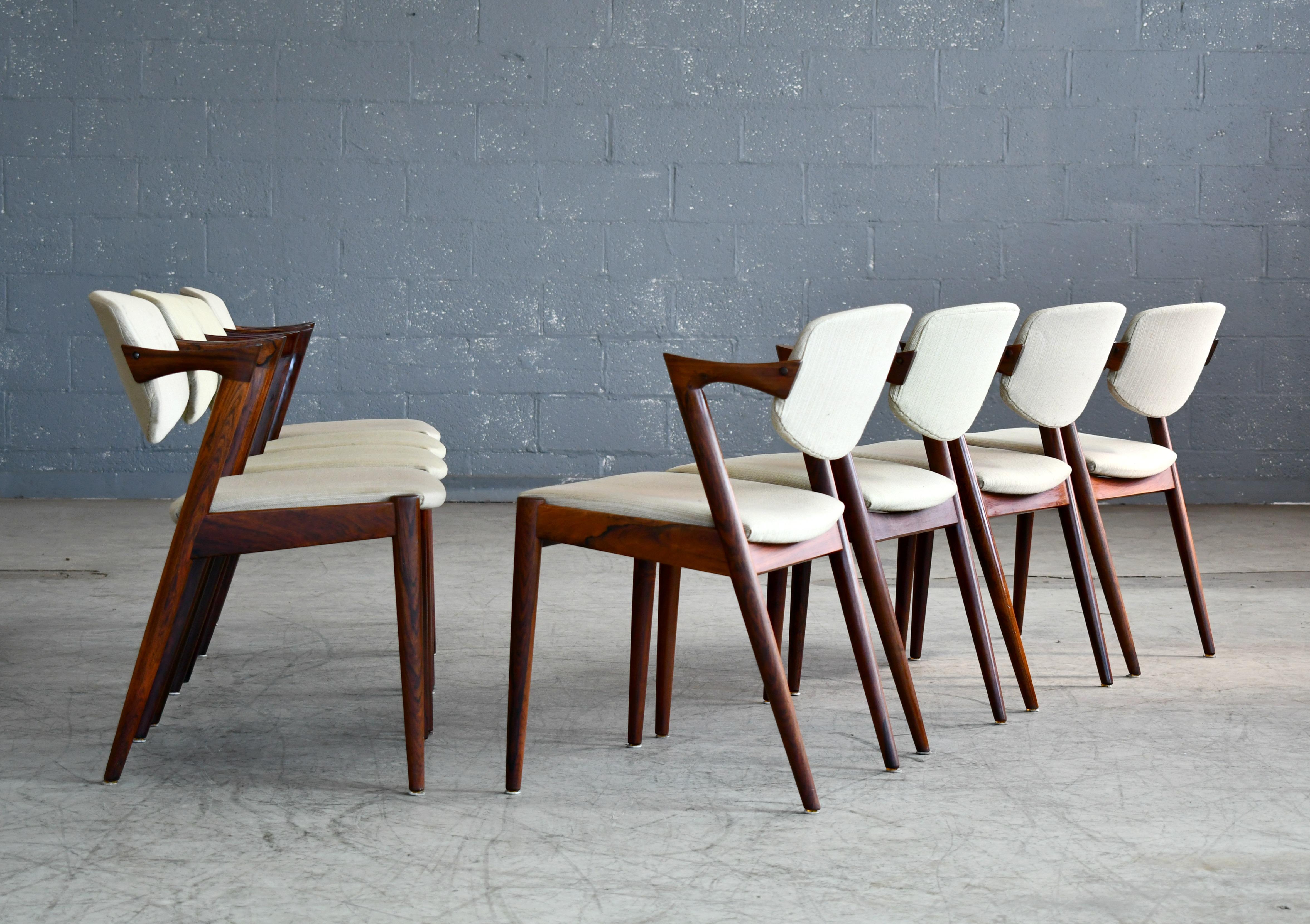 Set of Eight Kai Kristiansen Model 42 Rosewood Dining Chairs Danish Midcentury In Good Condition In Bridgeport, CT