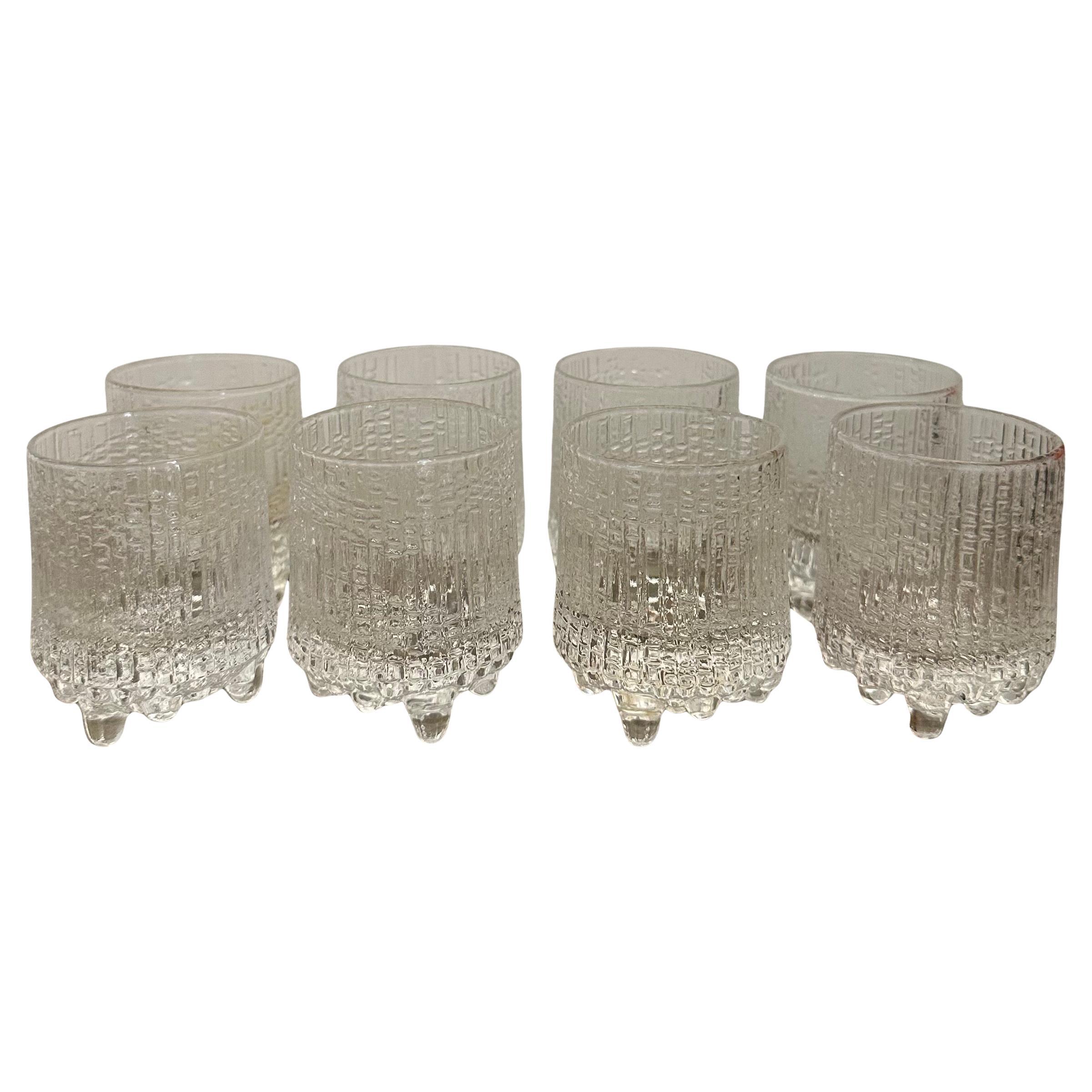 Set di otto bicchieri da shot "Kekkerit" di Timo Sarpeneva per Iittala of Finland
