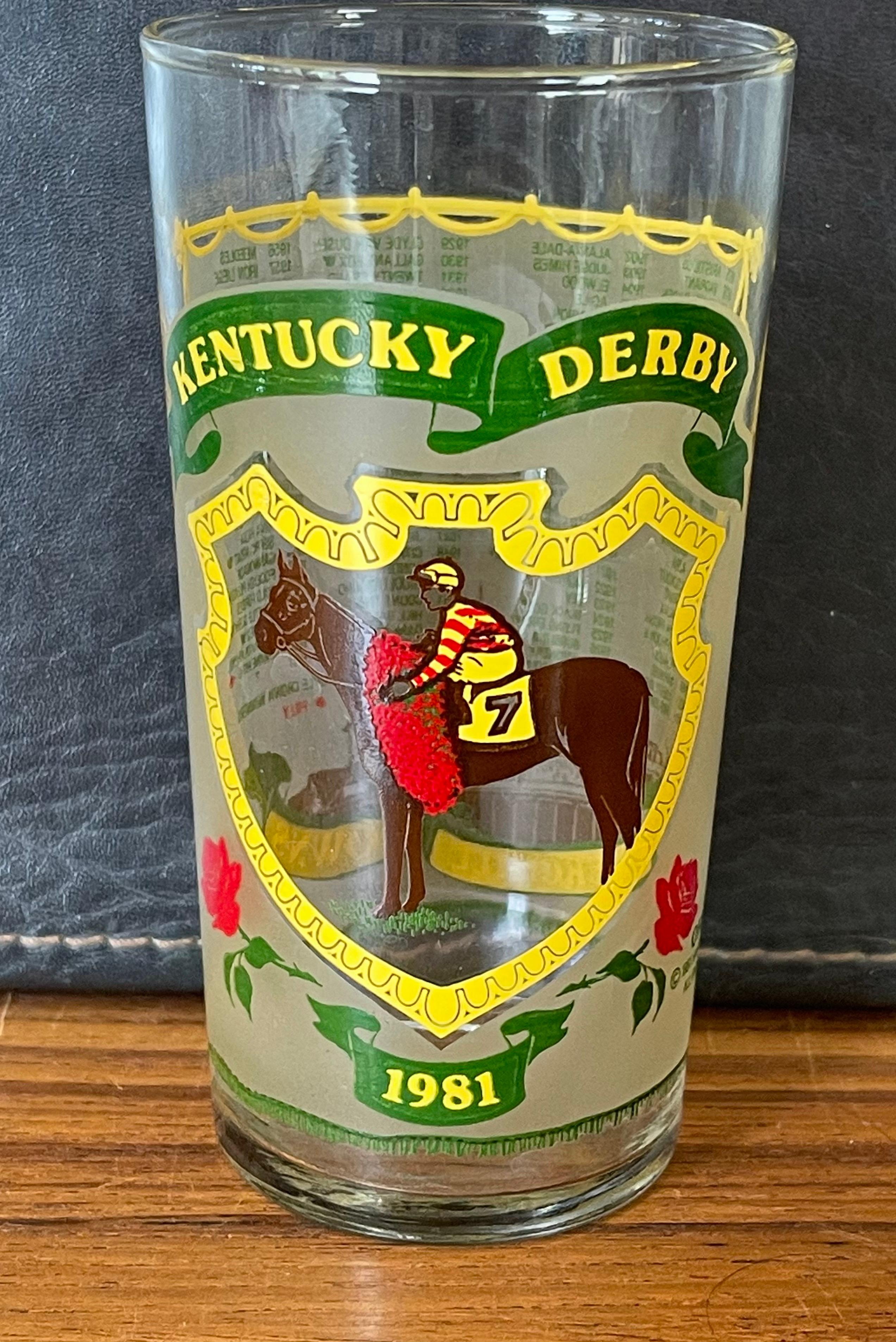 Set of Eight Kentucky Derby Official Mint Julep Glasses In Good Condition For Sale In San Diego, CA